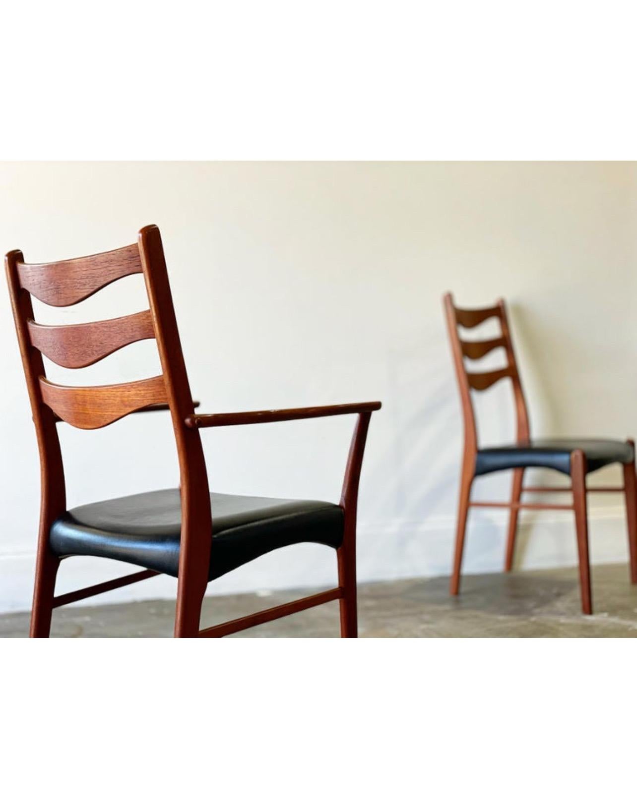  Set of 8, Midcentury Danish Modern by Arne Wahl Iversen Dining Chairs in Teak For Sale 7