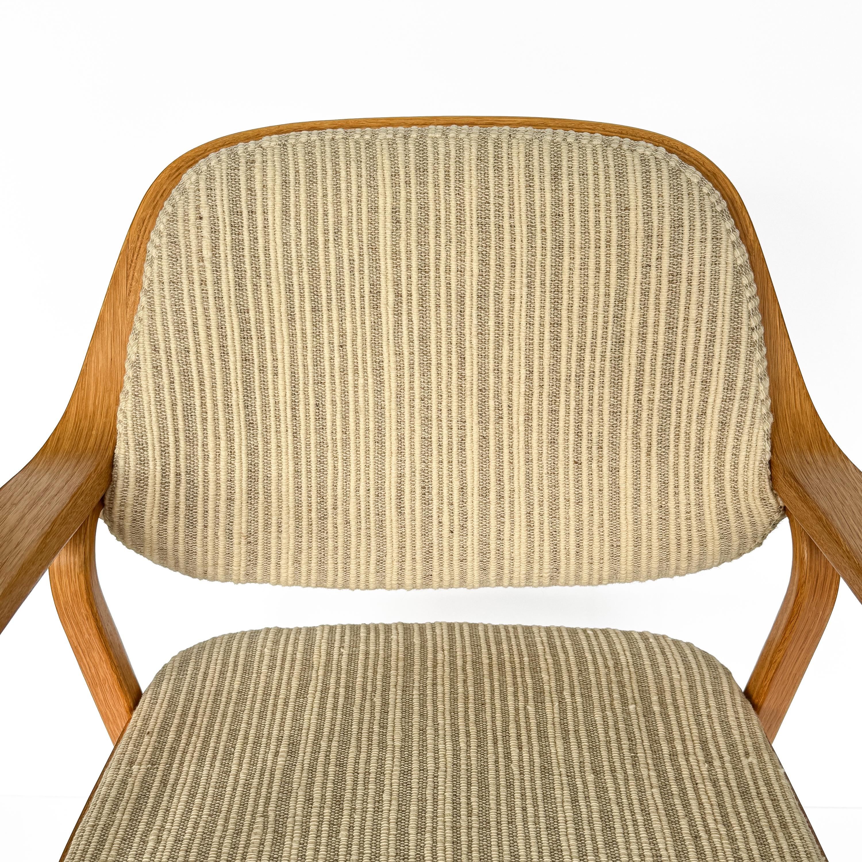 8 Stühle Modell 1105 OAK Dining Chairs von Don Pettit für Knoll im Angebot 4