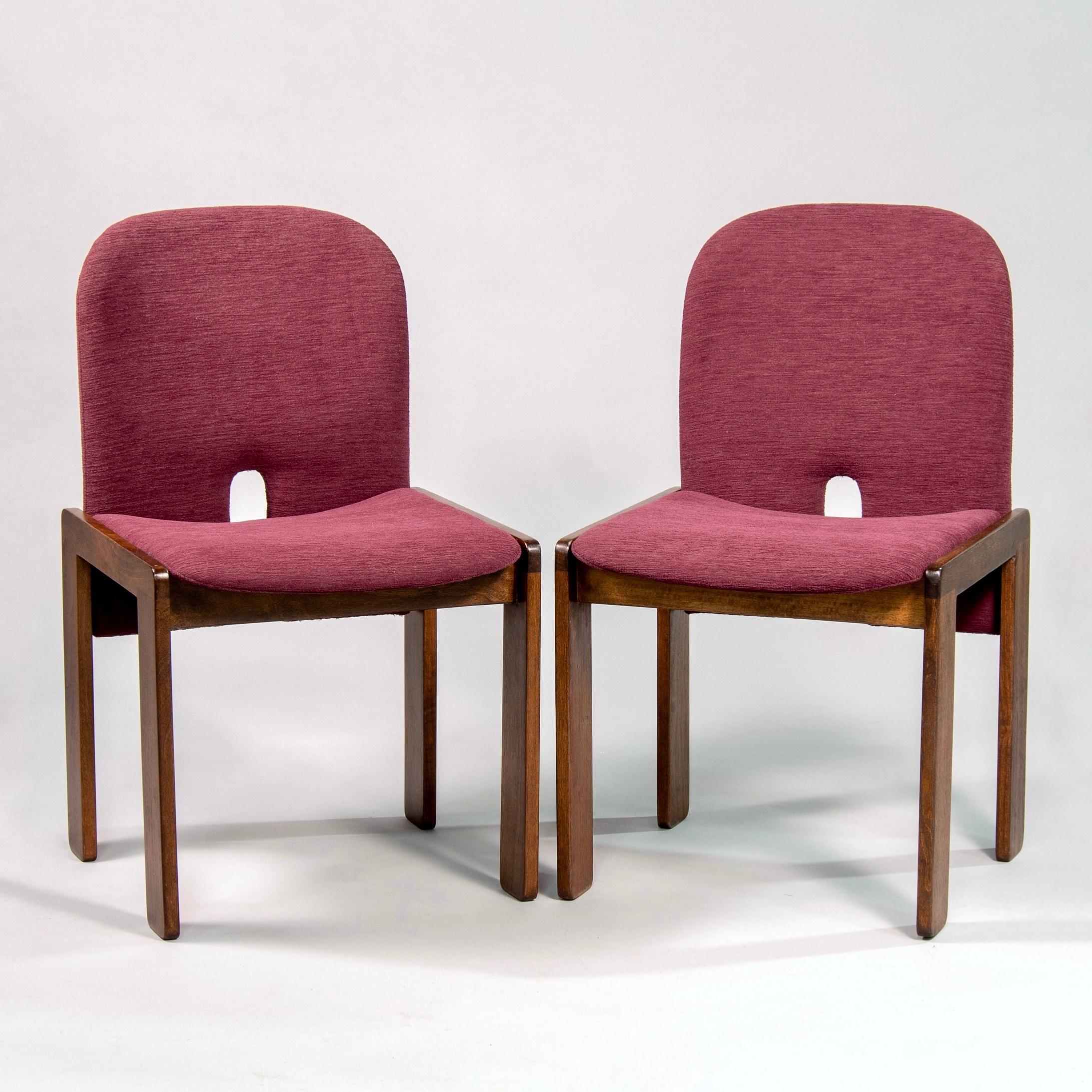 20th Century Set of 8 Model 121 Chairs in Walnut by Afra and Tobia Scarpa for Cassina 