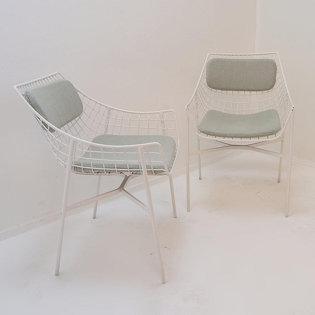 Set of 8 modern armchairs in white lacquered steel For Sale 2