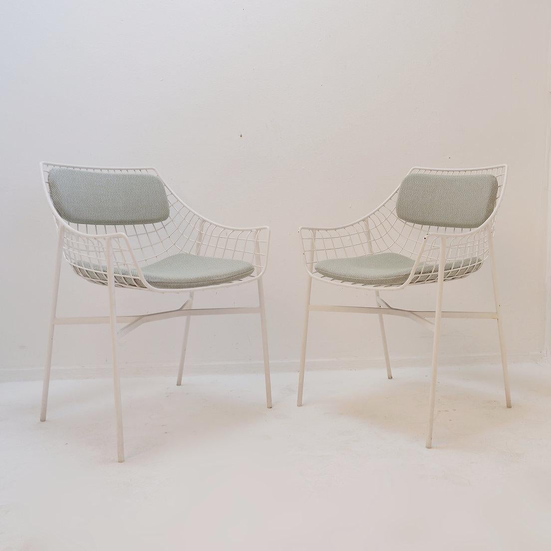 Set of 8 modern armchairs in white lacquered steel For Sale 3