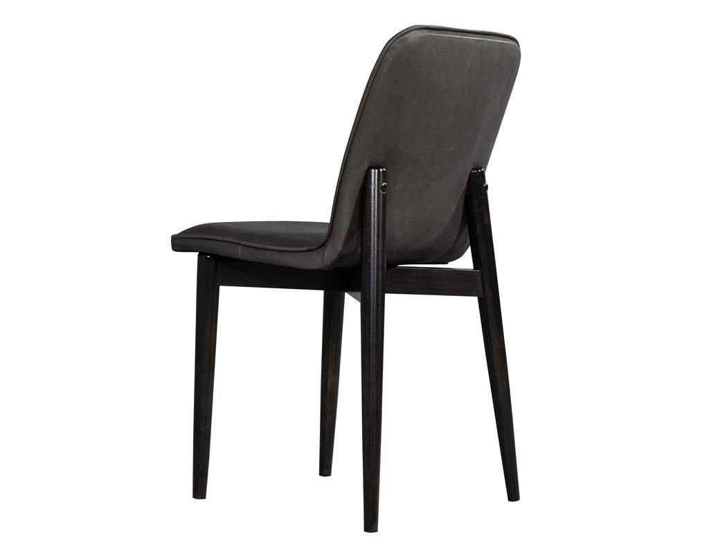 Set of 8 Modern Leather Dining Chairs by Carrocel In Good Condition For Sale In North York, ON