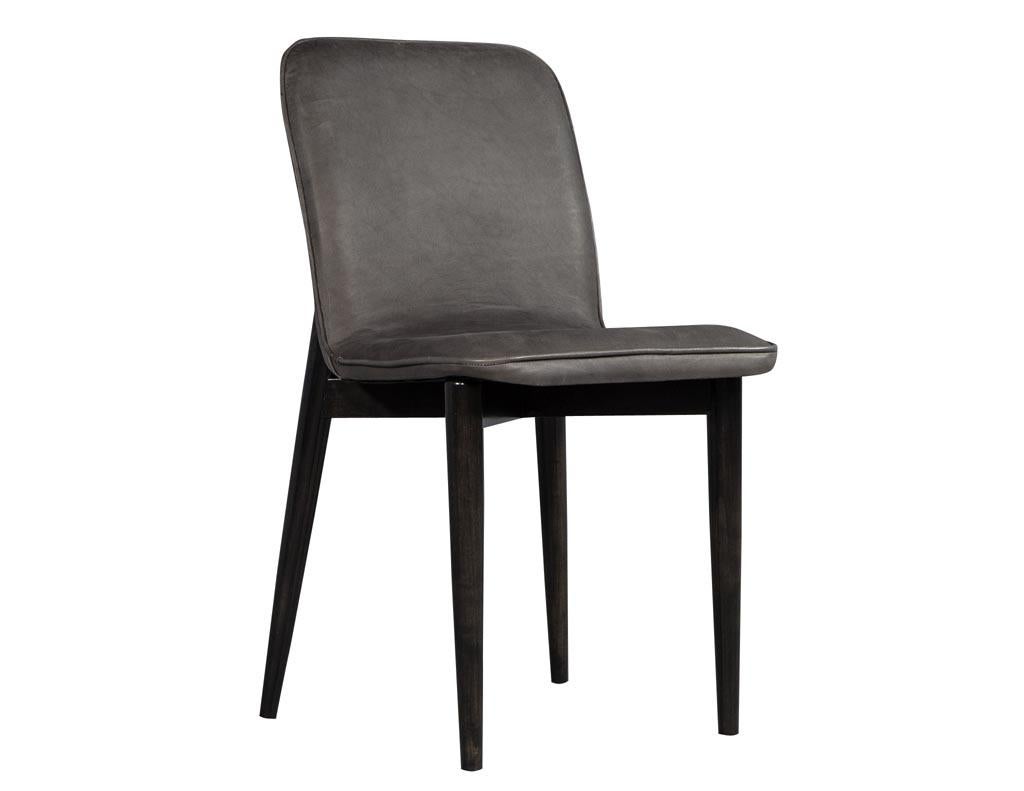 Contemporary Set of 8 Modern Leather Dining Chairs by Carrocel For Sale