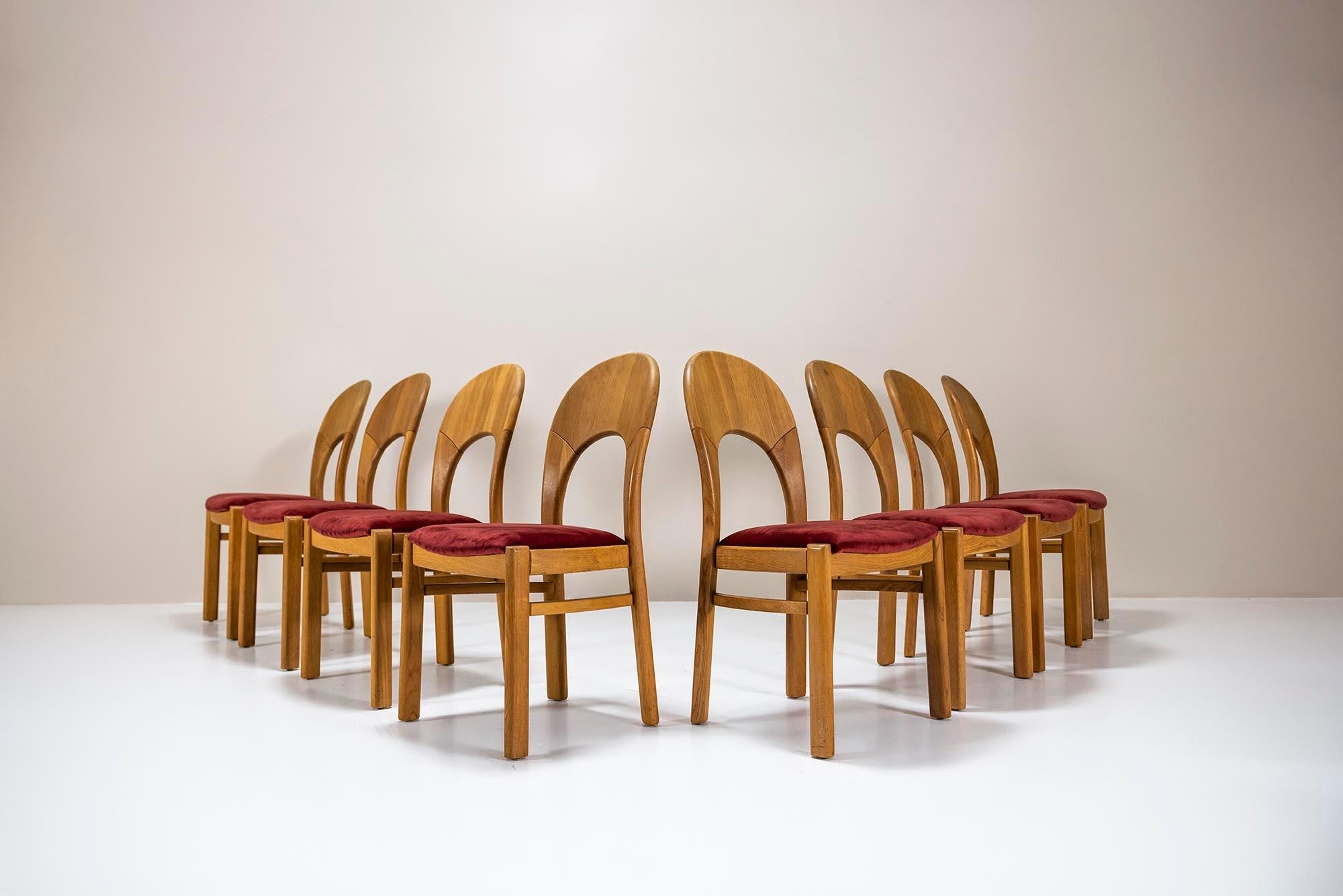 Scandinavo moderno Set di 8 sedie da pranzo 'Morten' di Niels Koefoed, Danimarca anni '60