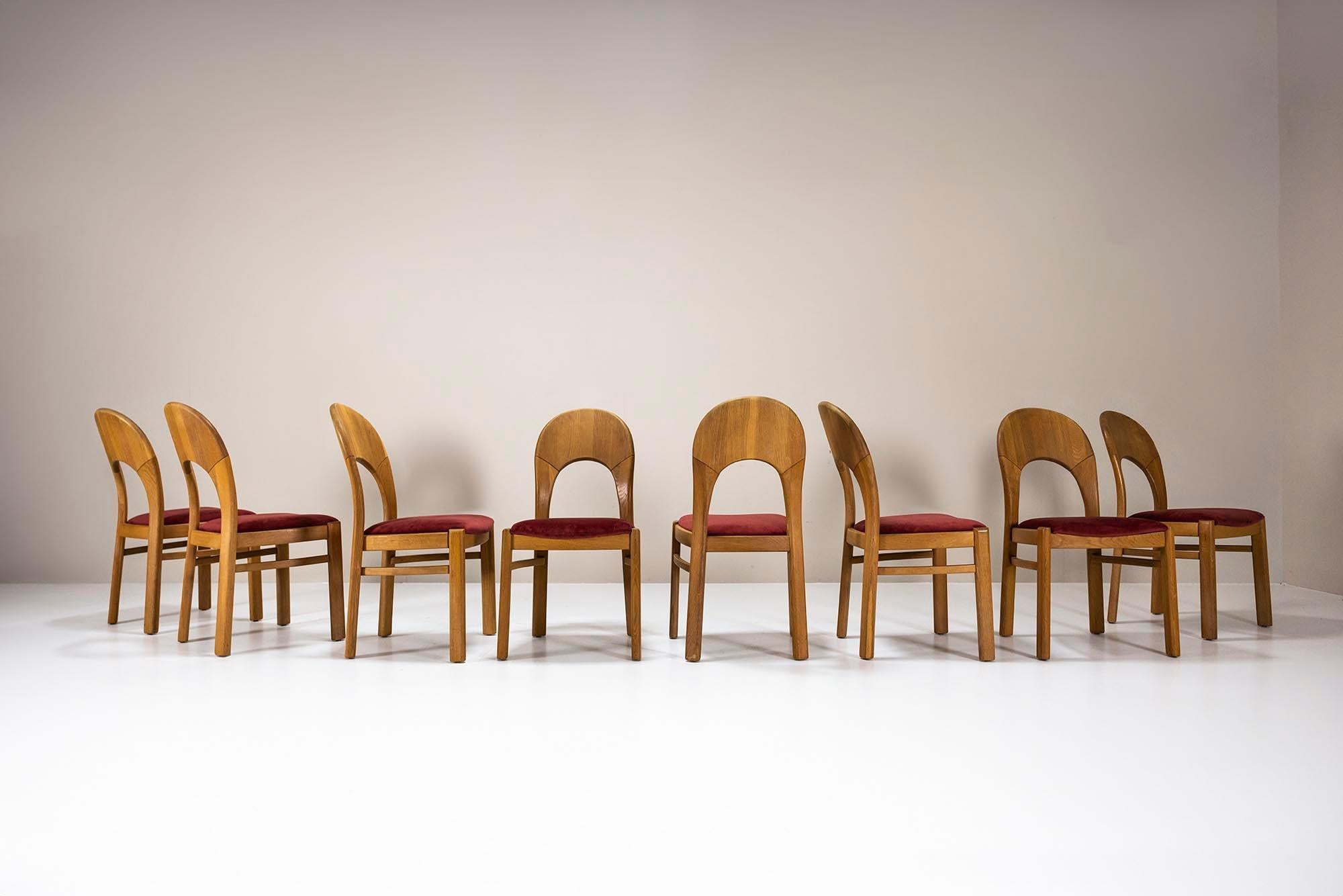 Set di 8 sedie da pranzo 'Morten' di Niels Koefoed, Danimarca anni '60 In condizioni buone a Hellouw, NL