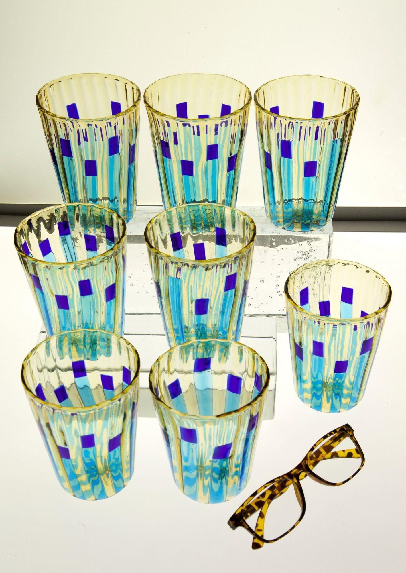 Set of 8 Murano Glass Tumblers, Campo di Gigli Toscani, Signed In Excellent Condition For Sale In Tavarnelle val di Pesa, Florence