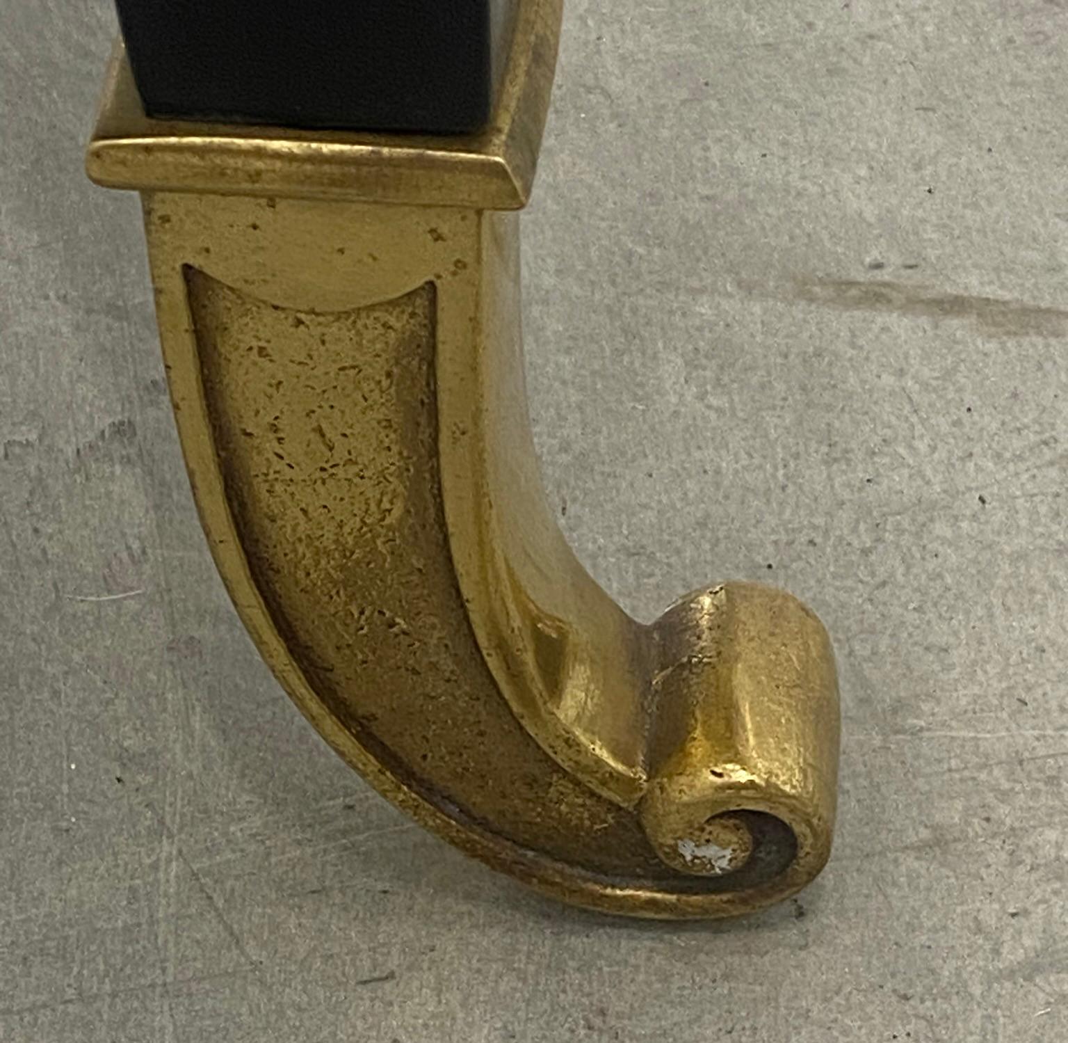 XX secolo Set di 8 sedie da pranzo Mastercraft in stile neoclassico in vendita
