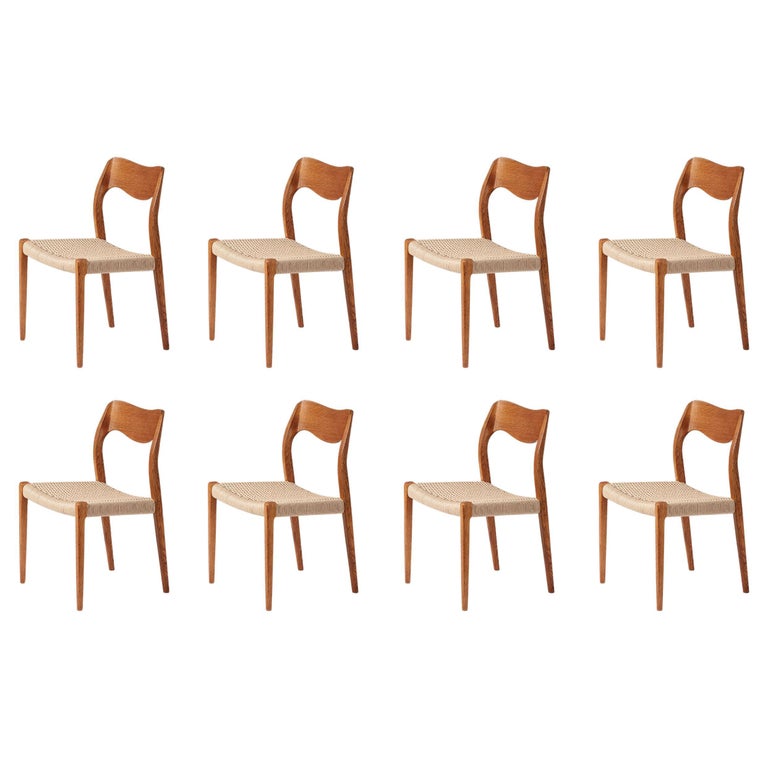 Set of 8 Niels Møller Model 71 Oak Dining Chairs For Sale