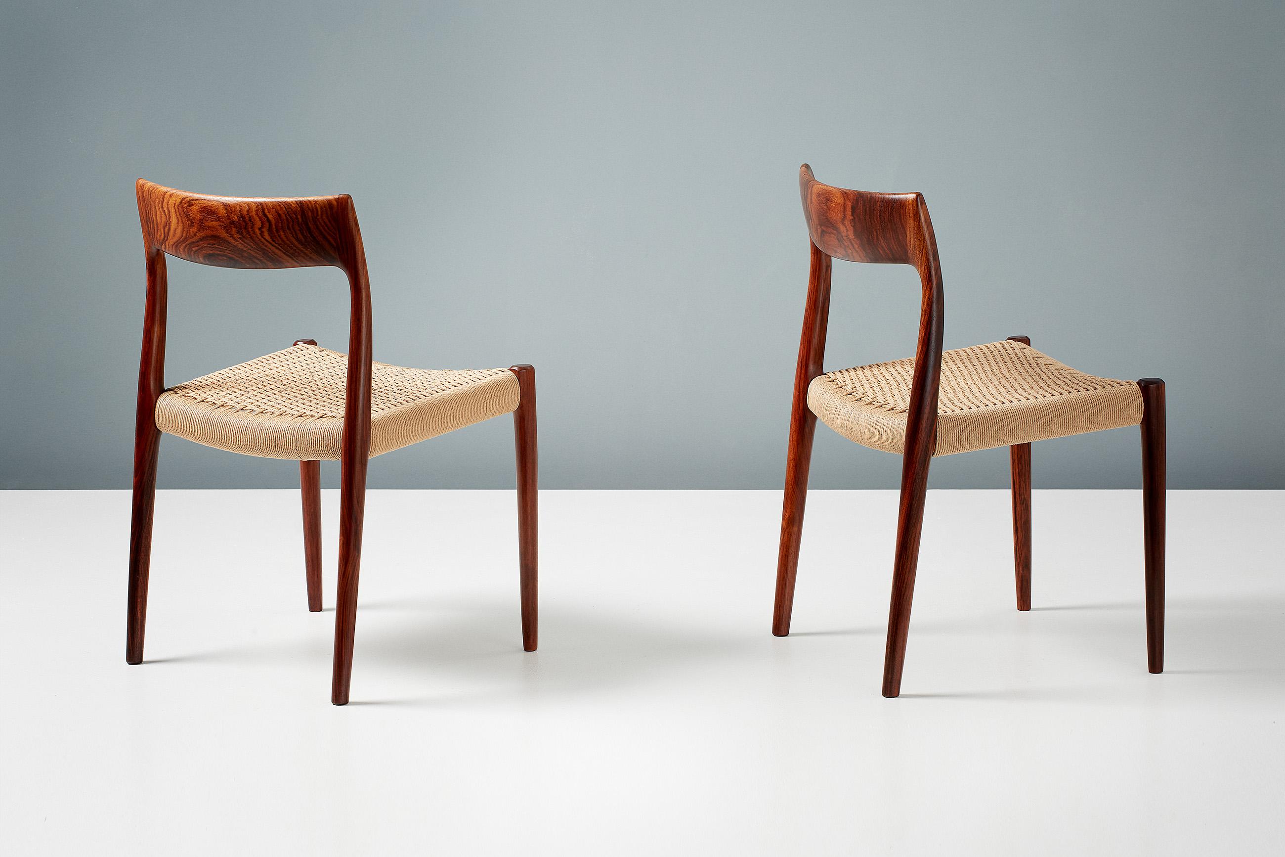 Danois Ensemble de 8 chaises de salle à manger Niels Møller modèle 77, 1959 en vente