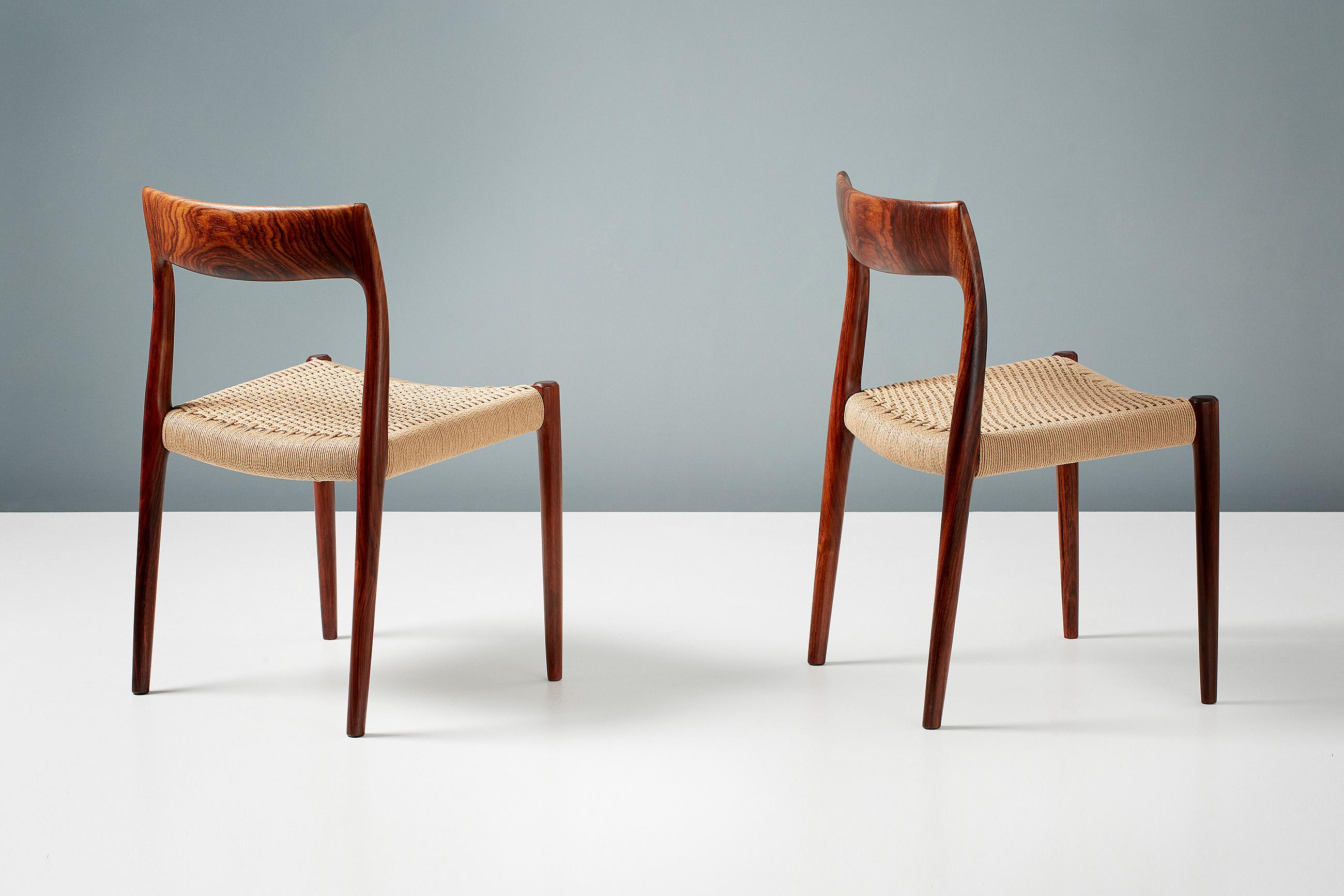 Danese Set di 8 sedie da pranzo Model 77 di Niels Møller, 1959 in vendita