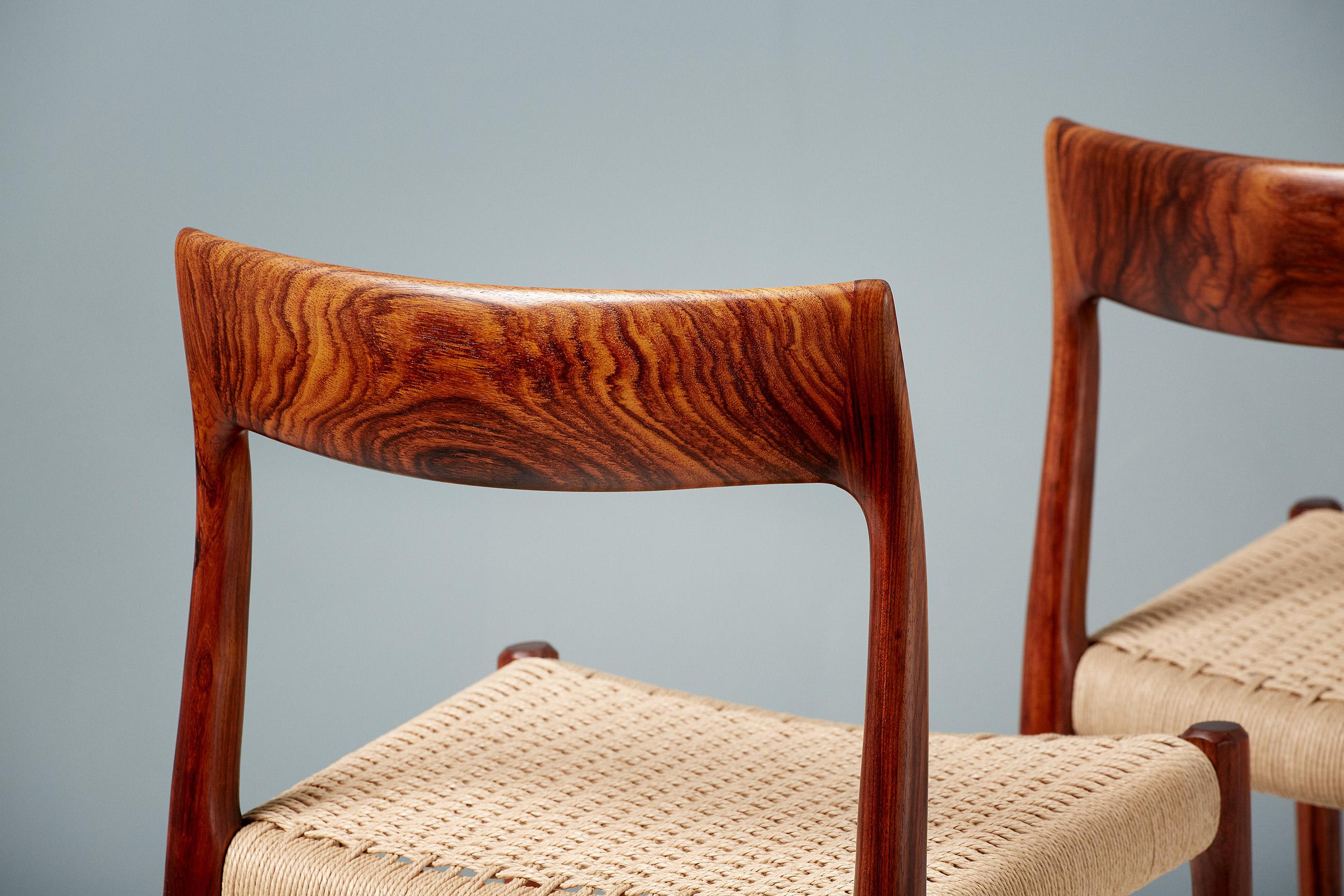 Rosewood Set of 8 Niels Møller Model 77 Dining Chairs, 1959 For Sale