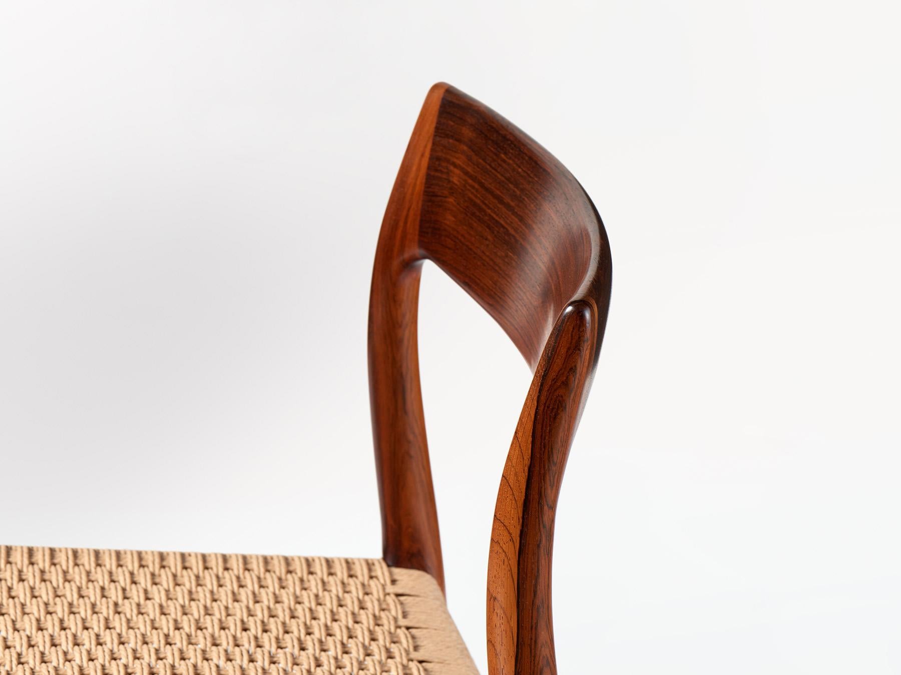 Pelle Set di 8 sedie da pranzo in palissandro Model 77 di Niels Møller, 1959 in vendita