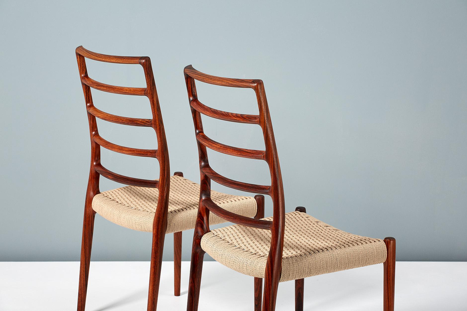 Ensemble de 8 chaises de salle à manger Niels O. Møller modèle 82 en bois de rose:: 1970 Excellent état - En vente à London, GB