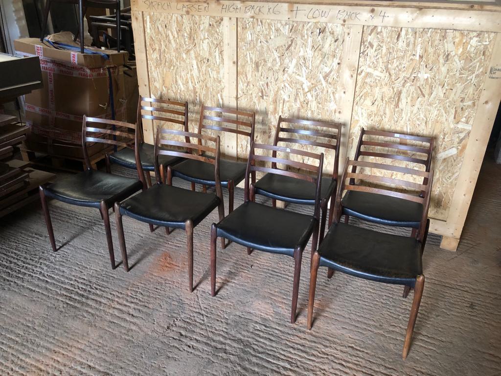 Ensemble de 8 chaises de salle à manger Niels Otto Moller 1962 avec cuir noir d'origine 8