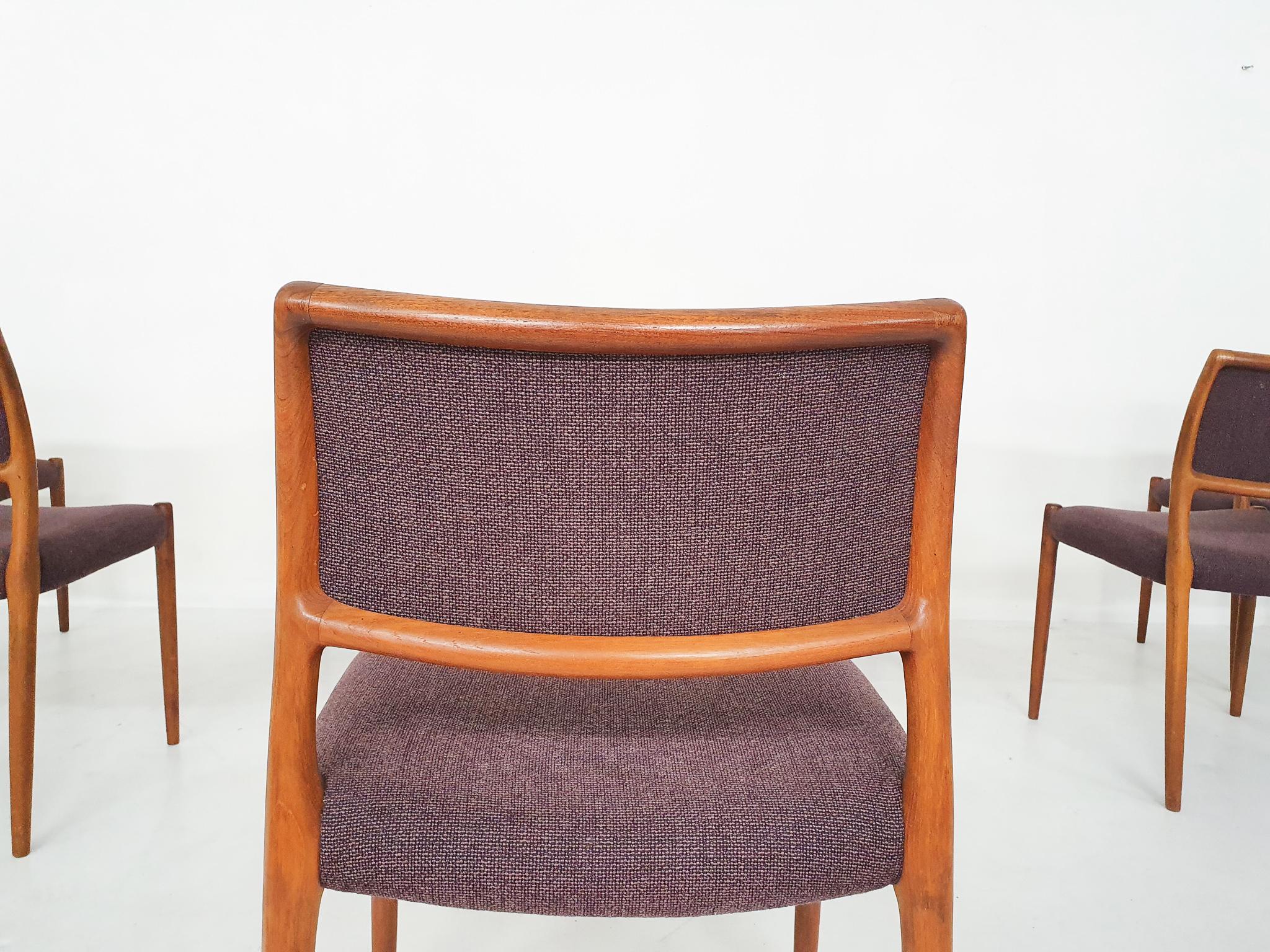Set of 8 Niels Otto Moller Model 80 Teak Dining Chairs, Denmark 1960's 4
