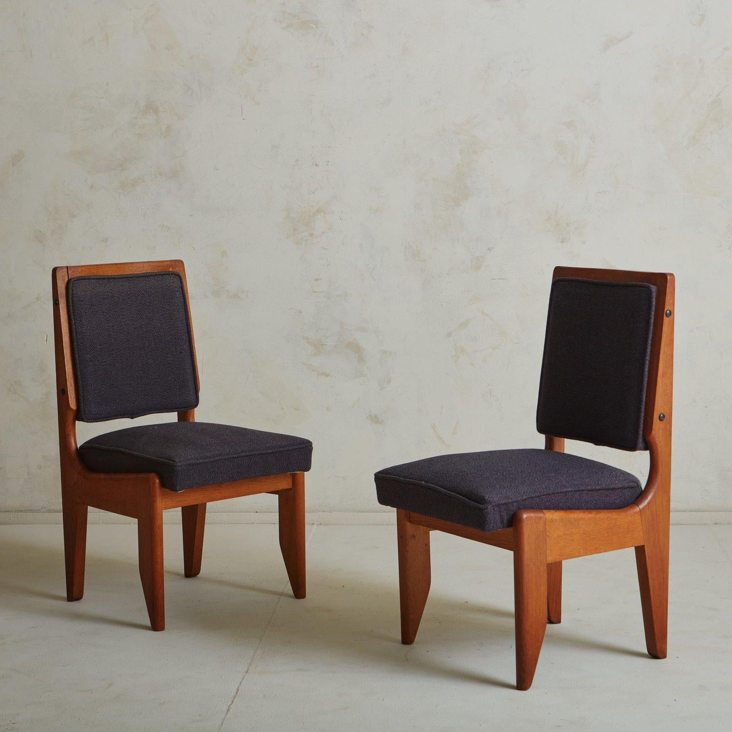 French Set of 8 Oak Frame Dining Chairs by Guillerme Et Chambron, France, 1950s