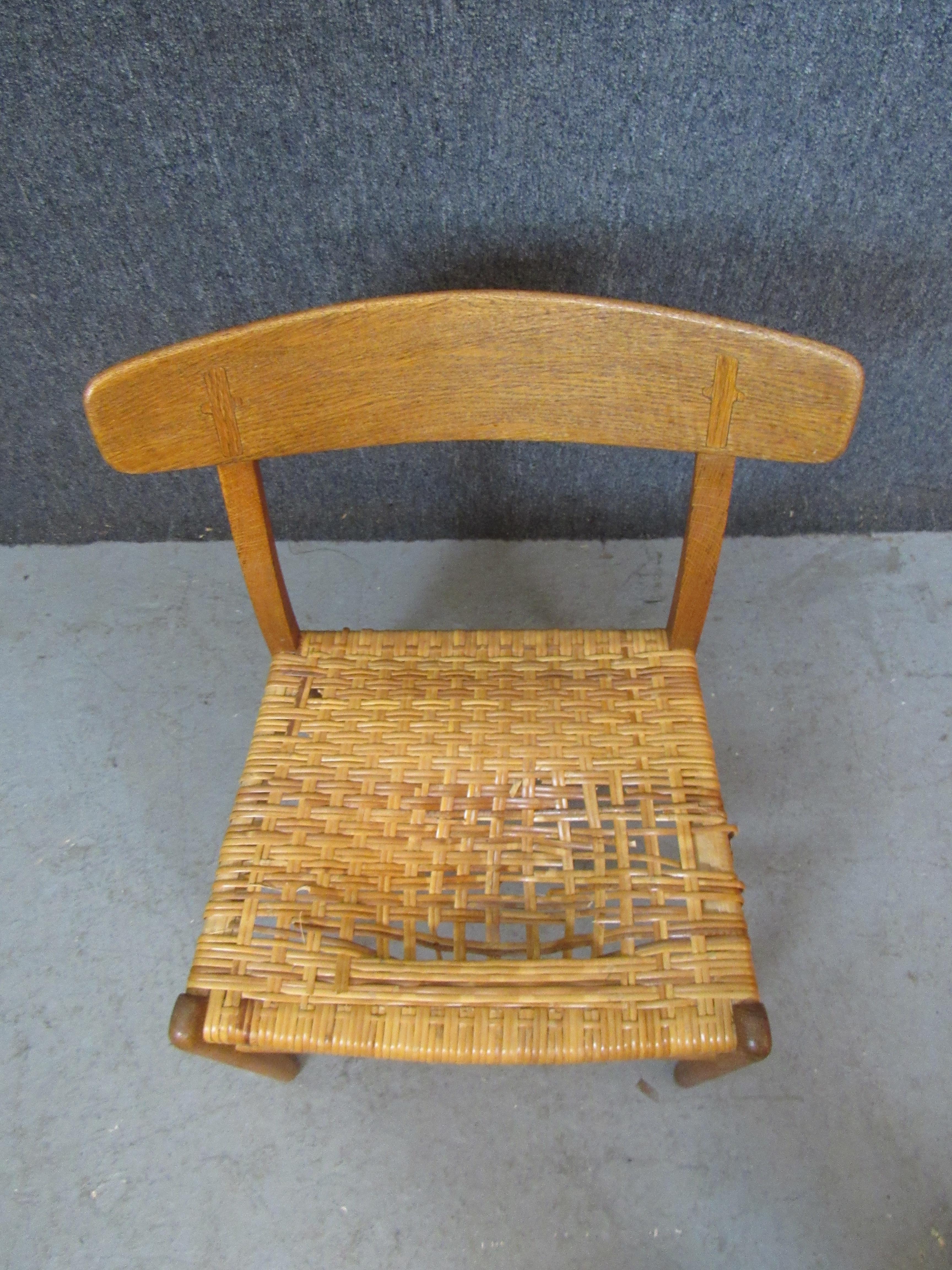 Set of 8 Original Hans Wegner Oak CH23 Chairs by Carl Hansen & Son For Sale 2