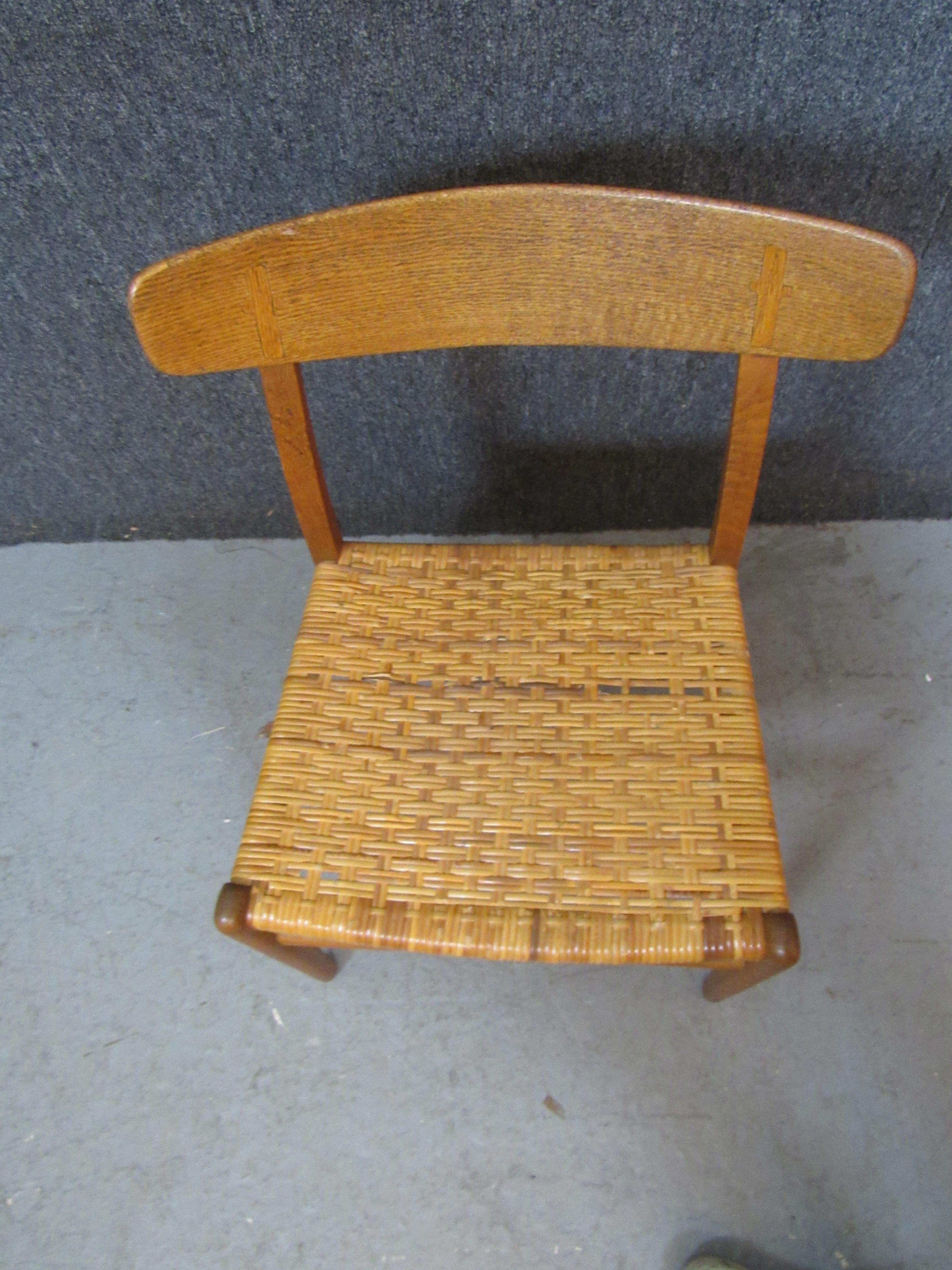 Set of 8 Original Hans Wegner Oak CH23 Chairs by Carl Hansen & Son For Sale 6