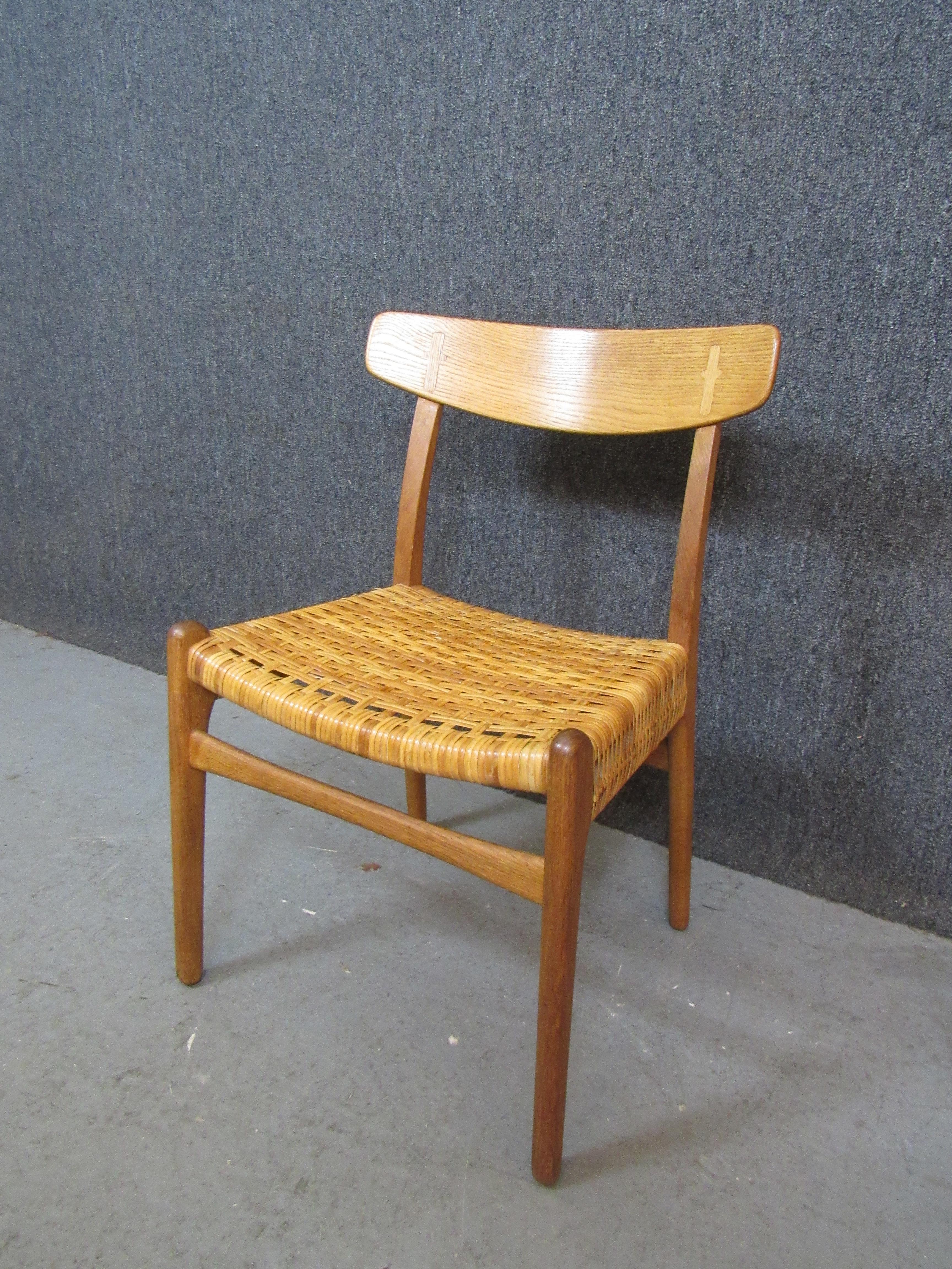 Woven Set of 8 Original Hans Wegner Oak CH23 Chairs by Carl Hansen & Son For Sale