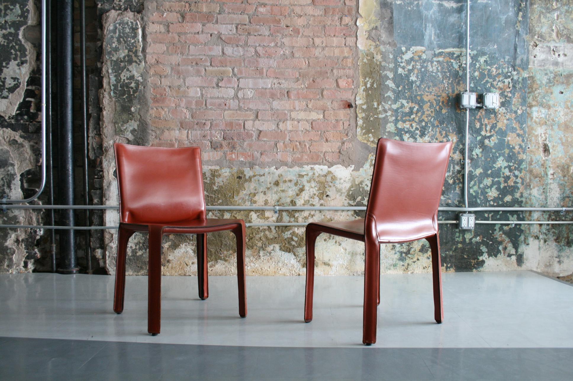 Set of 8 Original Leather 'Cab' Chairs by Mario Bellini for Cassina Italy 3