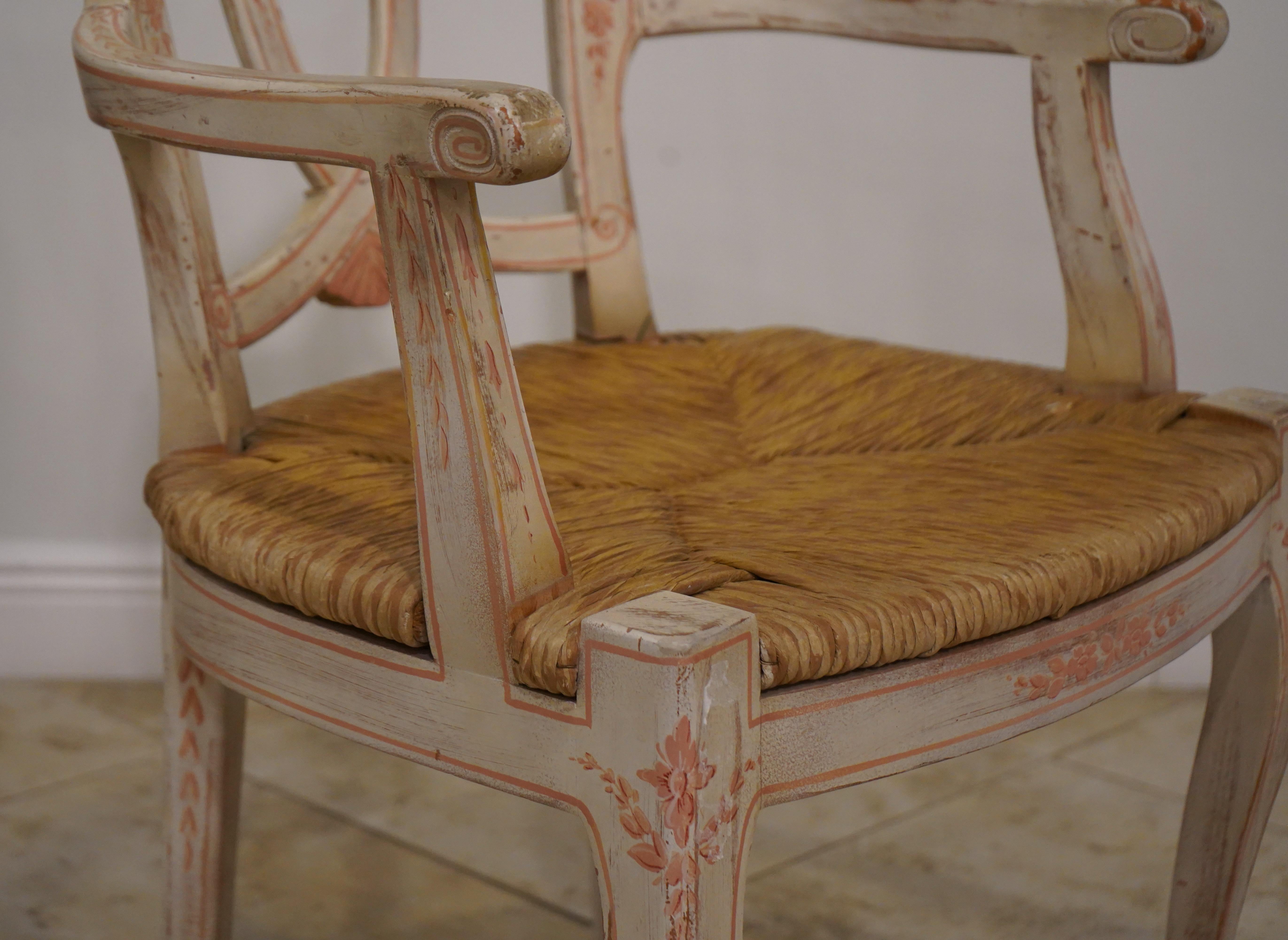 Conjunto de 8 Sillas Sentadas Pintadas de Estilo French Rococo Provincial en venta 3