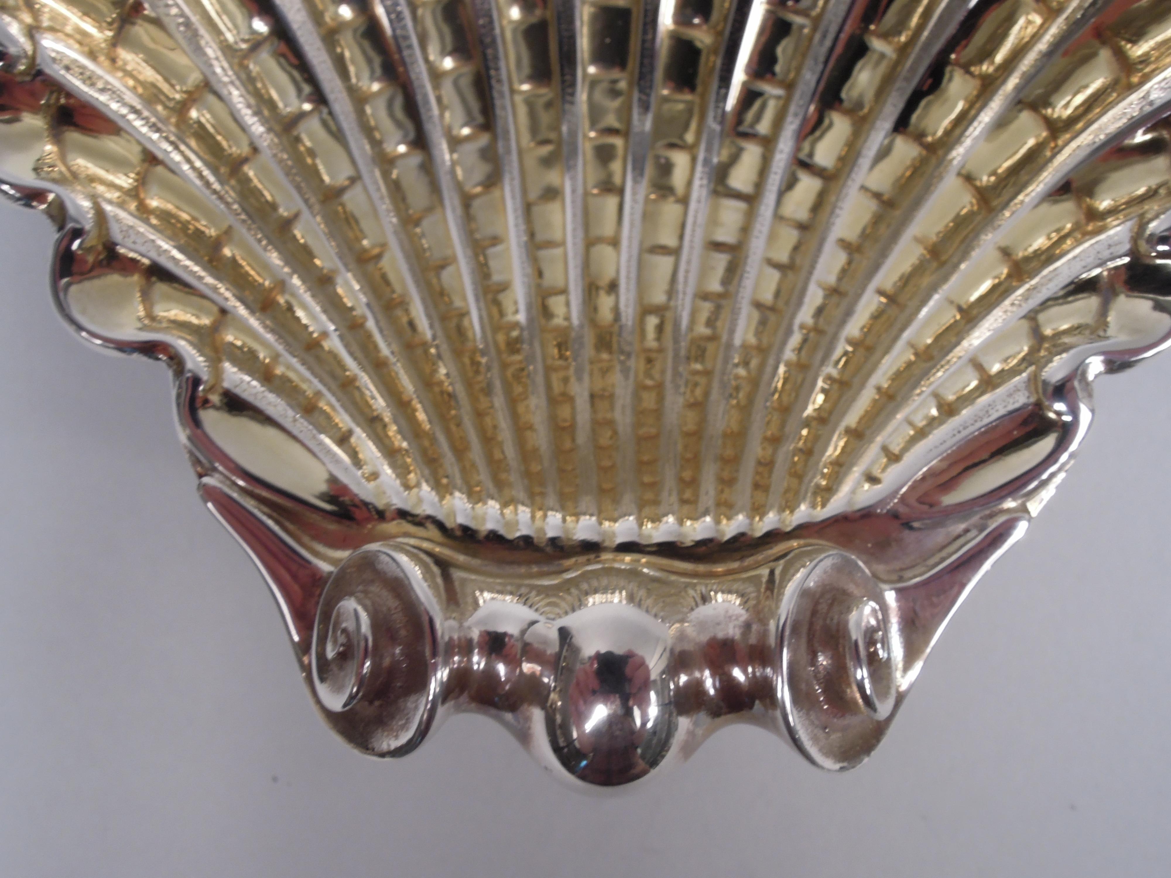 Sterling Silver Set of 8 Pampaloni Italian Classical Scallop Shell Bowls For Sale