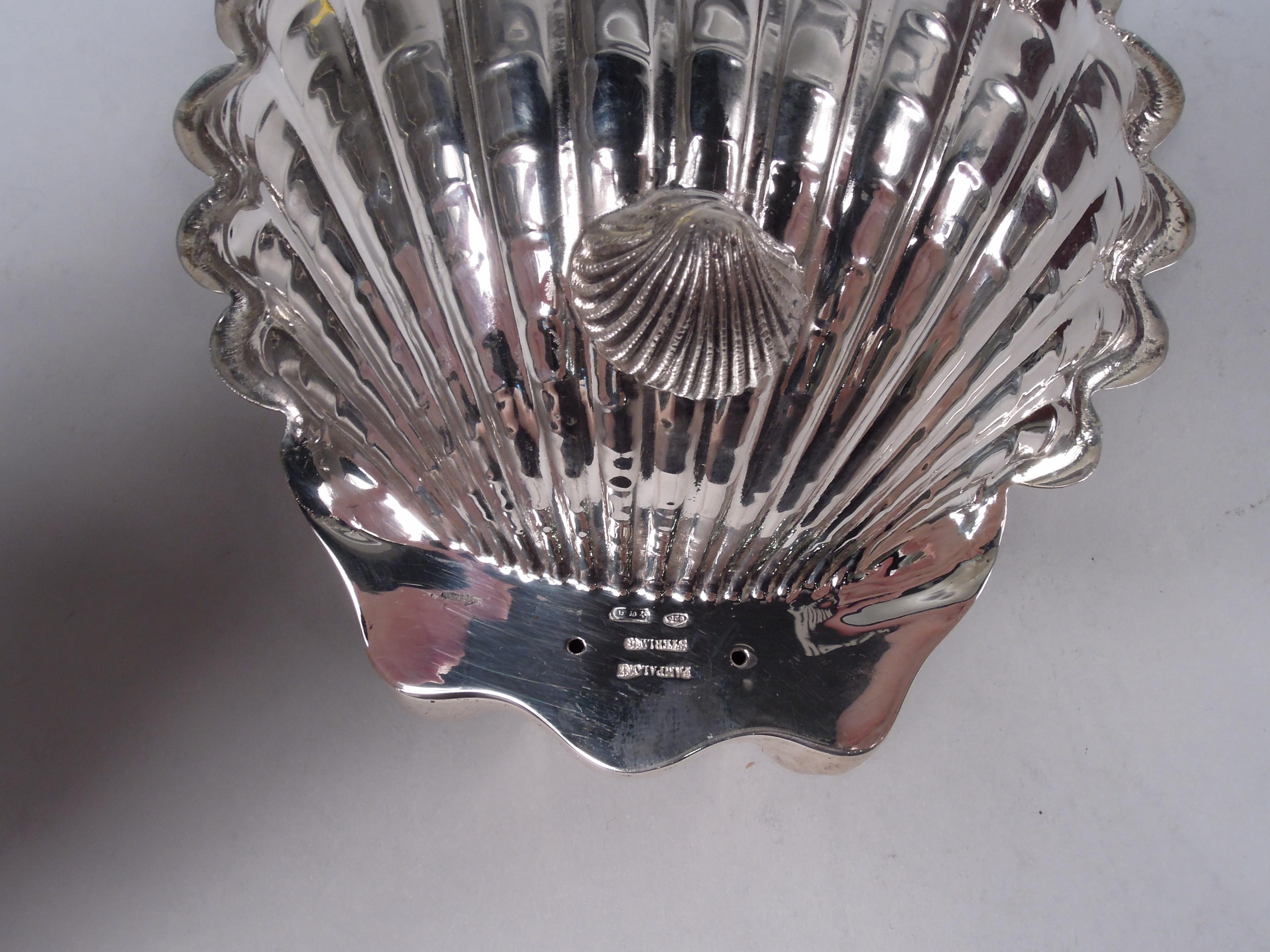 Set of 8 Pampaloni Italian Classical Scallop Shell Bowls For Sale 1