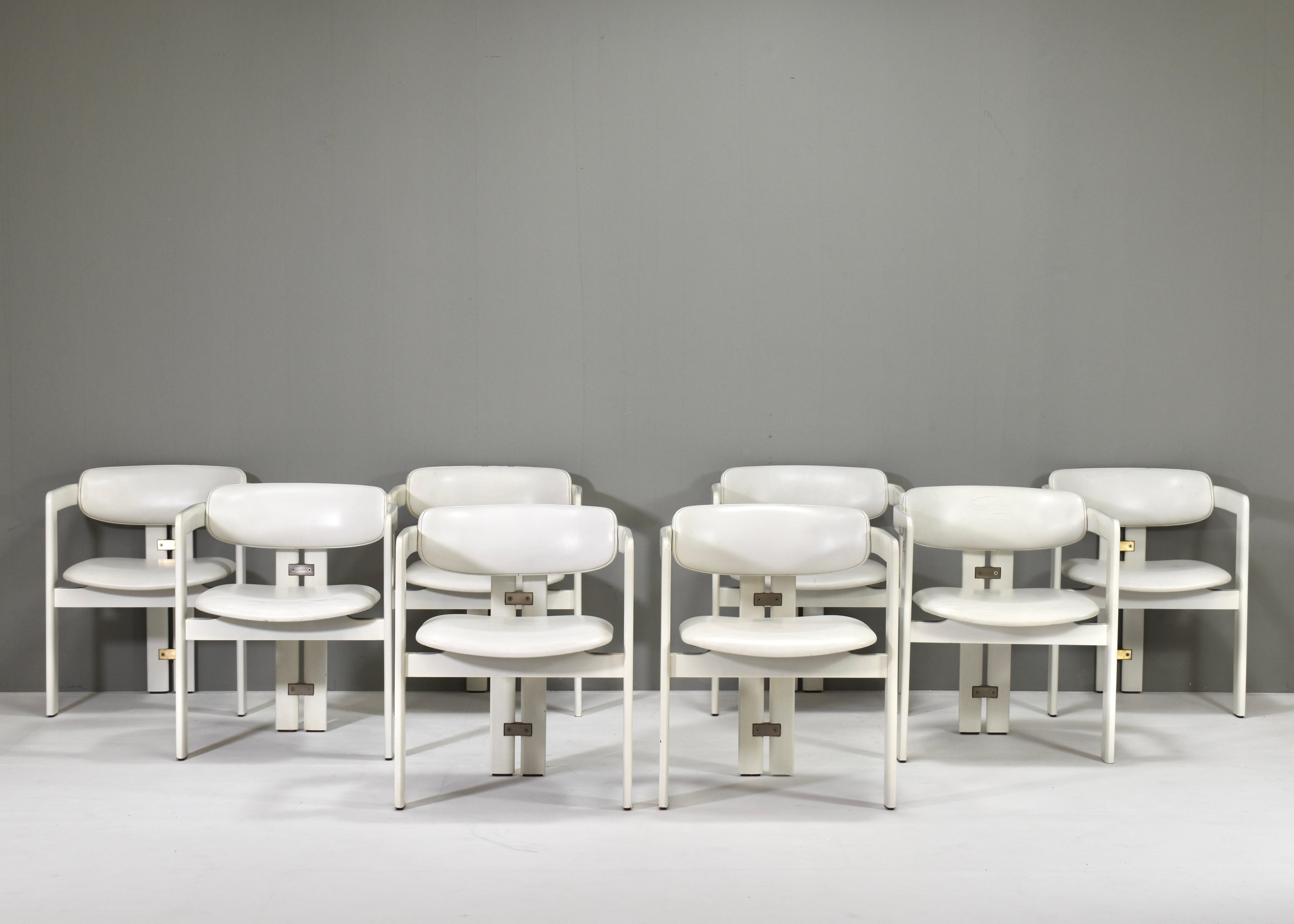 Introducing Pamplona Dining Chairs by Augusto Savini for Pozzi, 1965 – Set of 8

The chairs represent a harmonious blend of Italian design flair, craftsmanship, and comfort. Augusto Savini, a renowned designer, is celebrated for his ability to