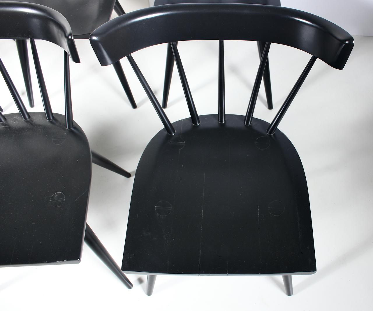 Set of 10 Paul McCobb Planner Group Model 1531 Black Side Chairs, 1950s For Sale 4