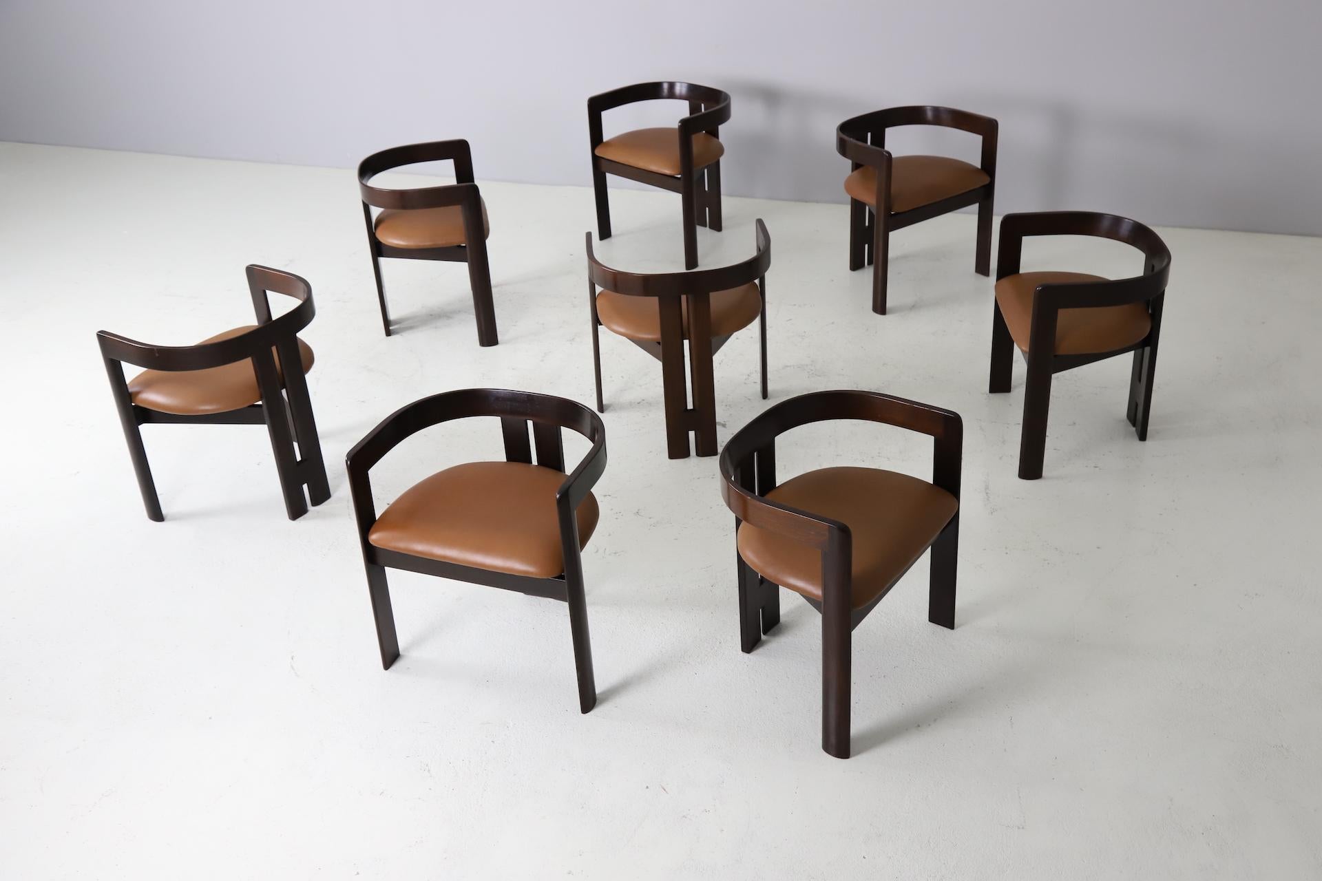 Mid-Century Modern Set of 8 'Pigreco' dining chairs by Tobia Scarpa for Gavina, Italy 1960s For Sale