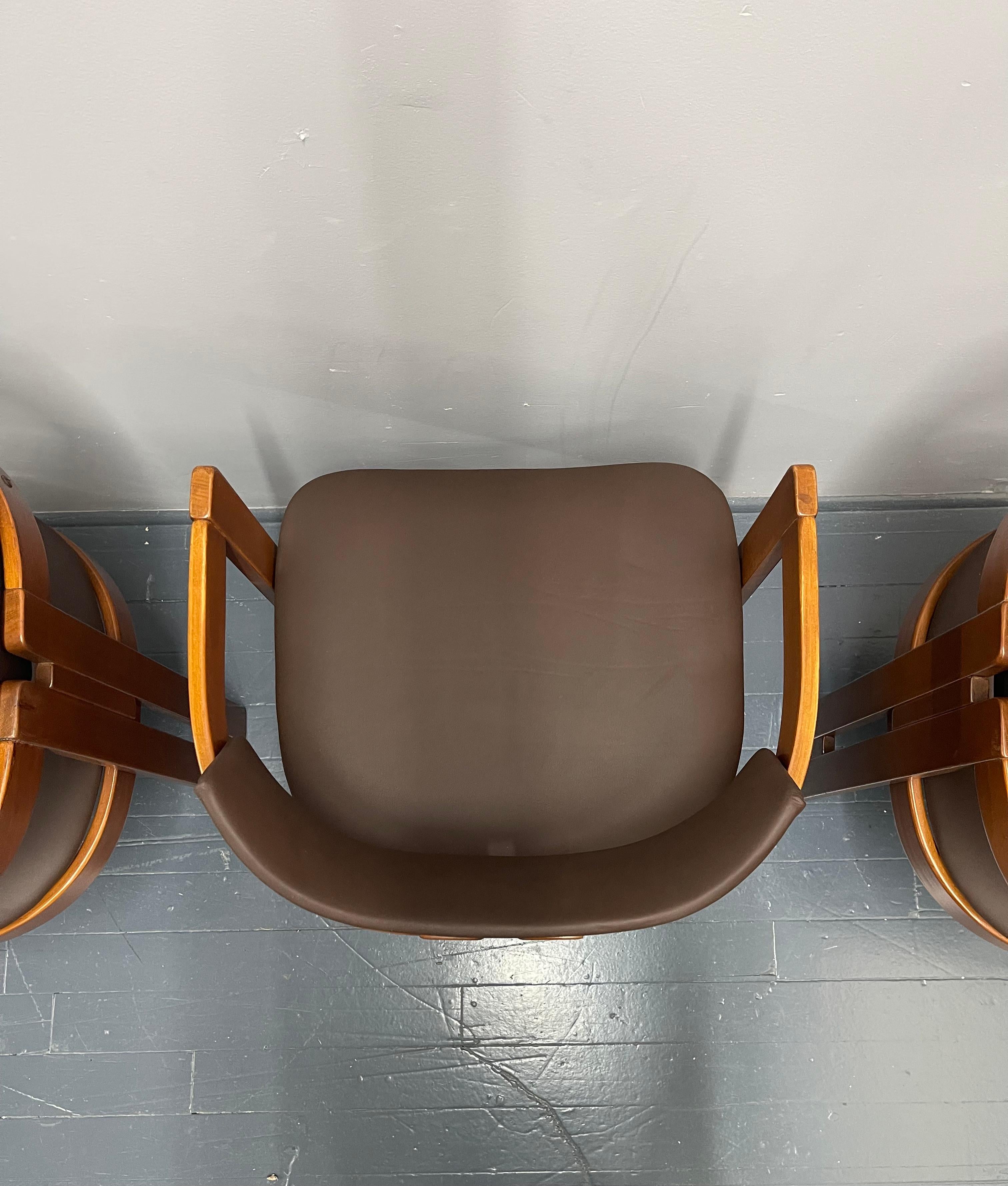 Set of 8 Pigreco Dining Chairs Design Tobia Scarpa for Gavina, 1970s 3