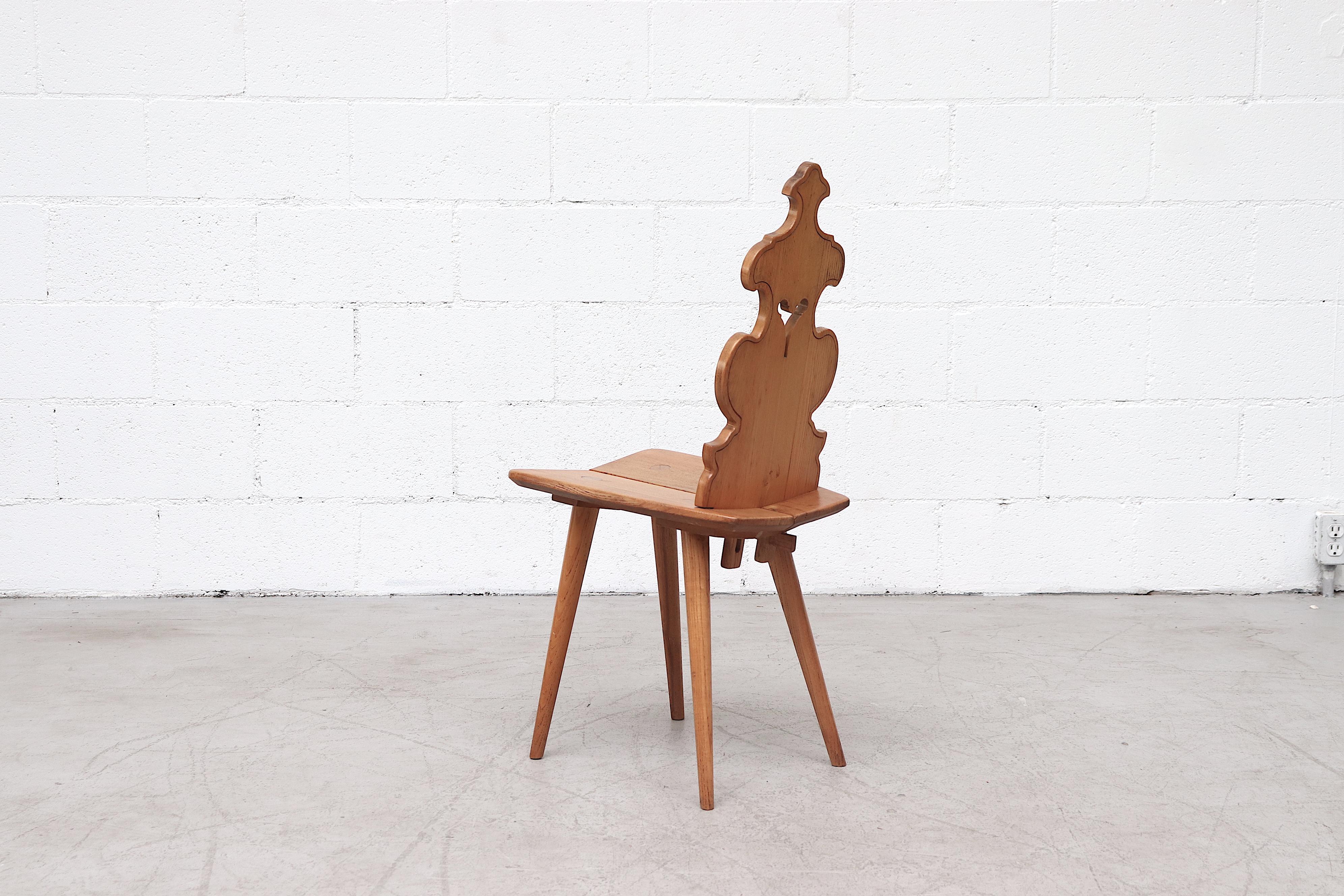 Mid-20th Century Set of 8 Pine Dining Chairs with Decorative Backrest