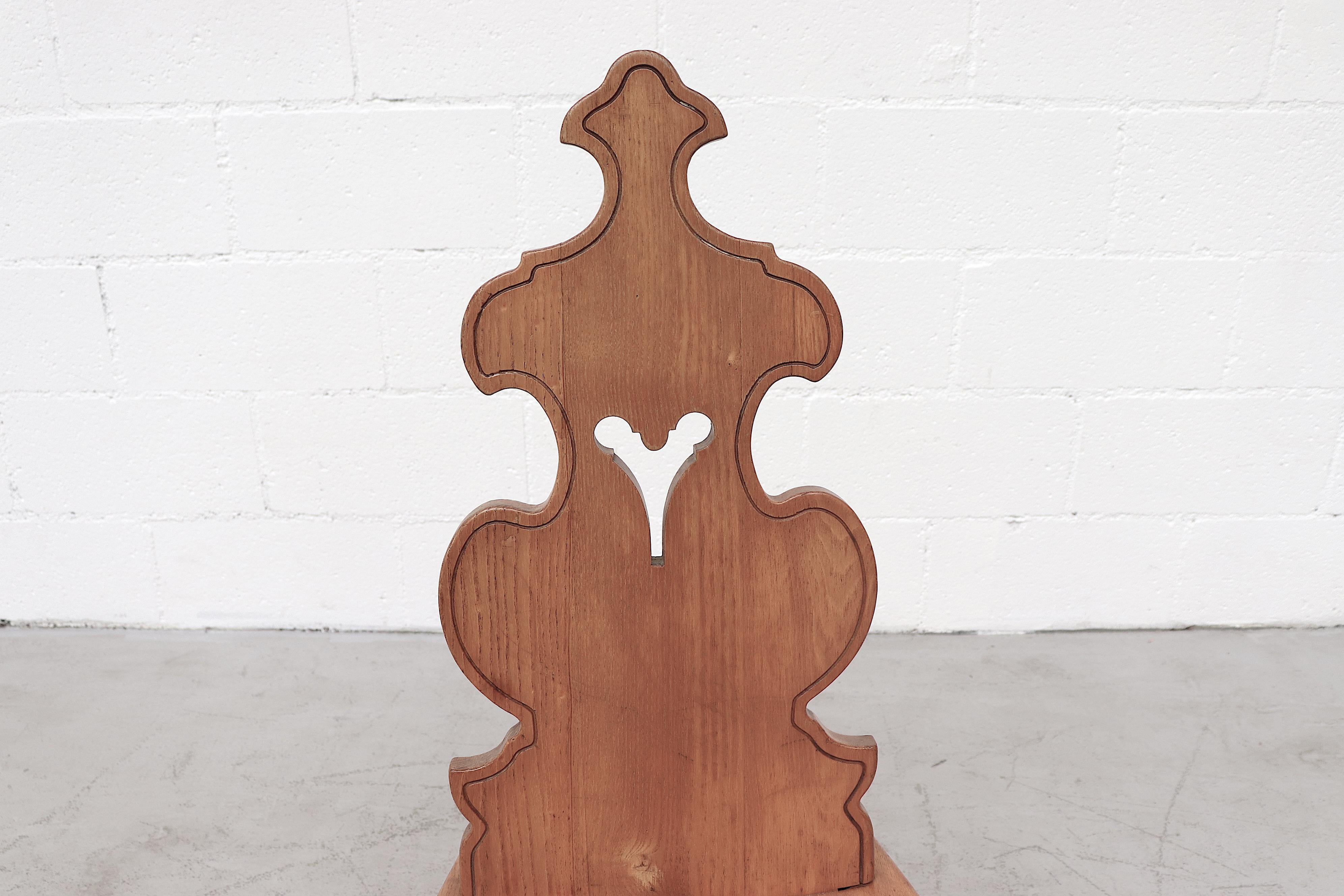 Set of 8 Pine Dining Chairs with Decorative Backrest 2
