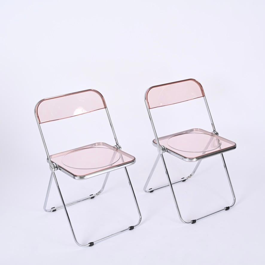 Ensemble de 8 chaises italiennes « Plia » à cadre chromé en lucite rose pour Castelli, 1970 en vente 7