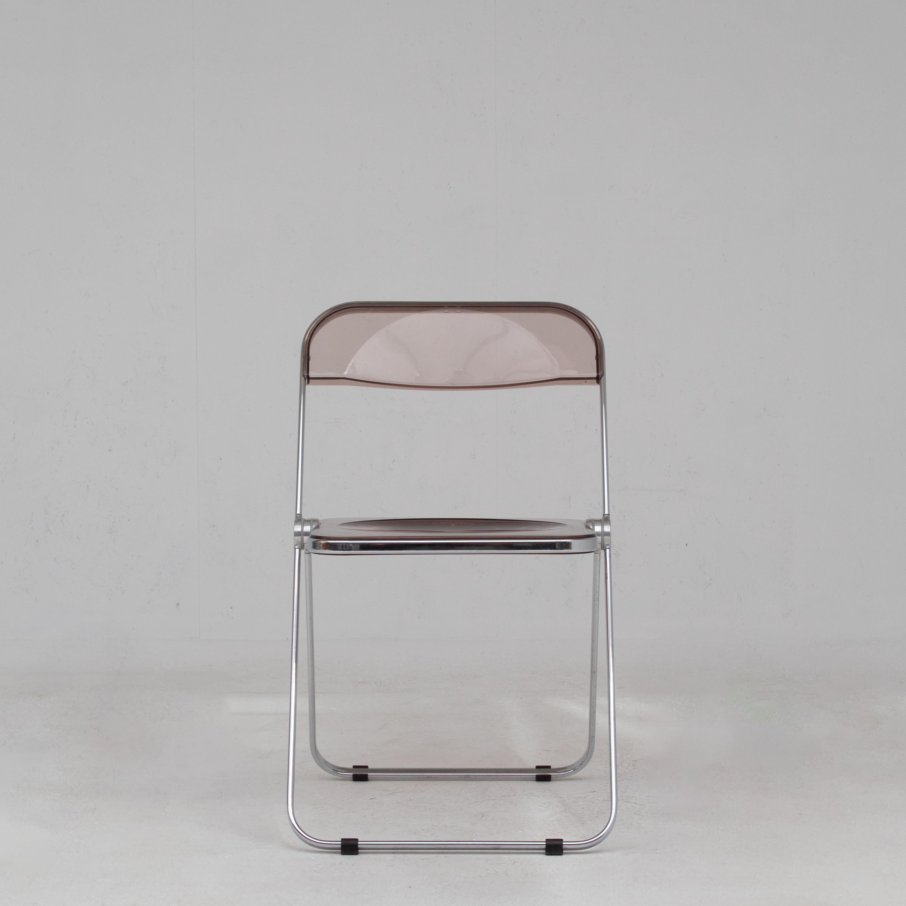 Conjunto de 8 sillas Plia de Giancarlo Piretti Italiano en venta