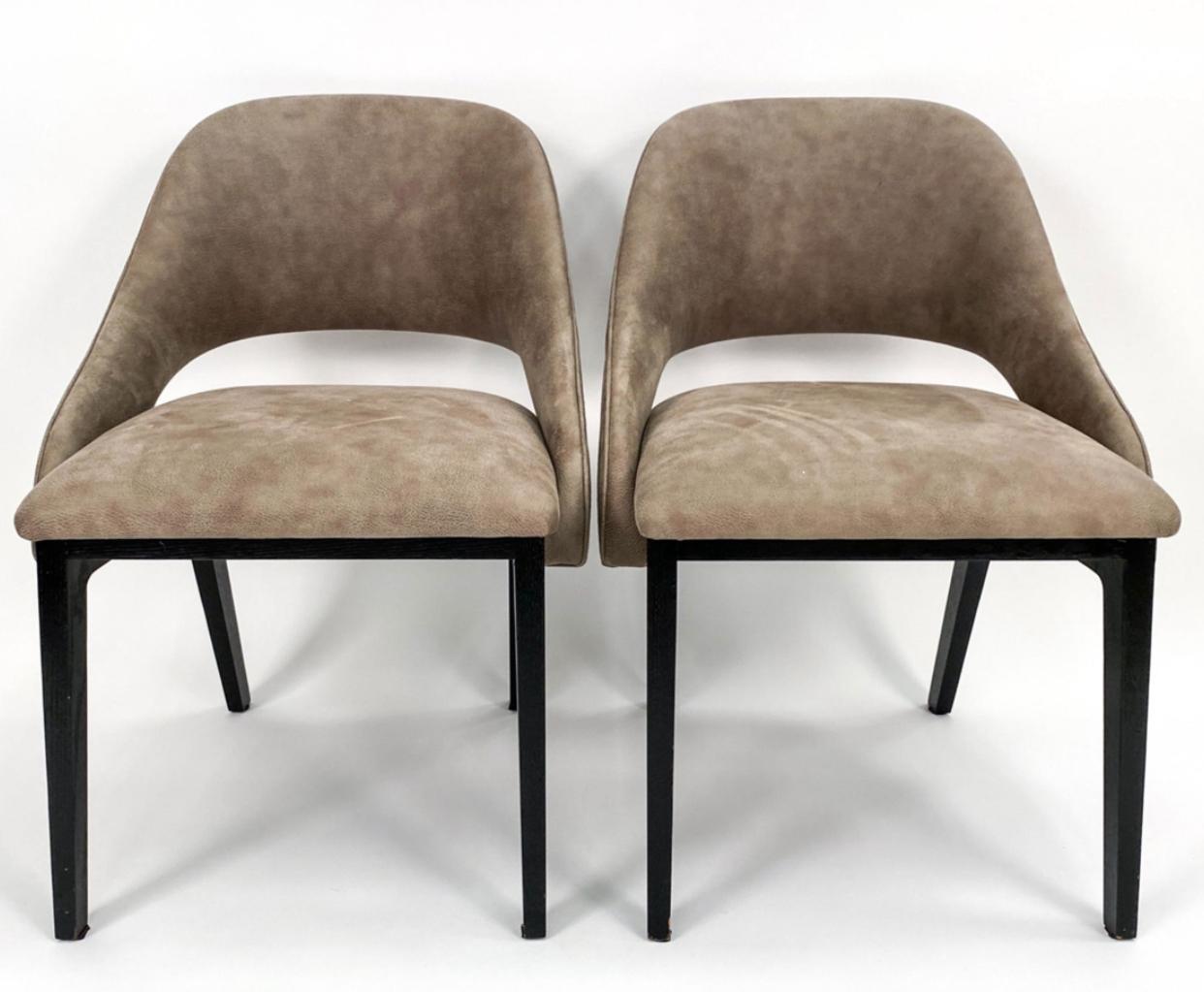 Post-Modern Set of 8 Post Modern Suede Dining Chairs After Eero Saarinen For Sale