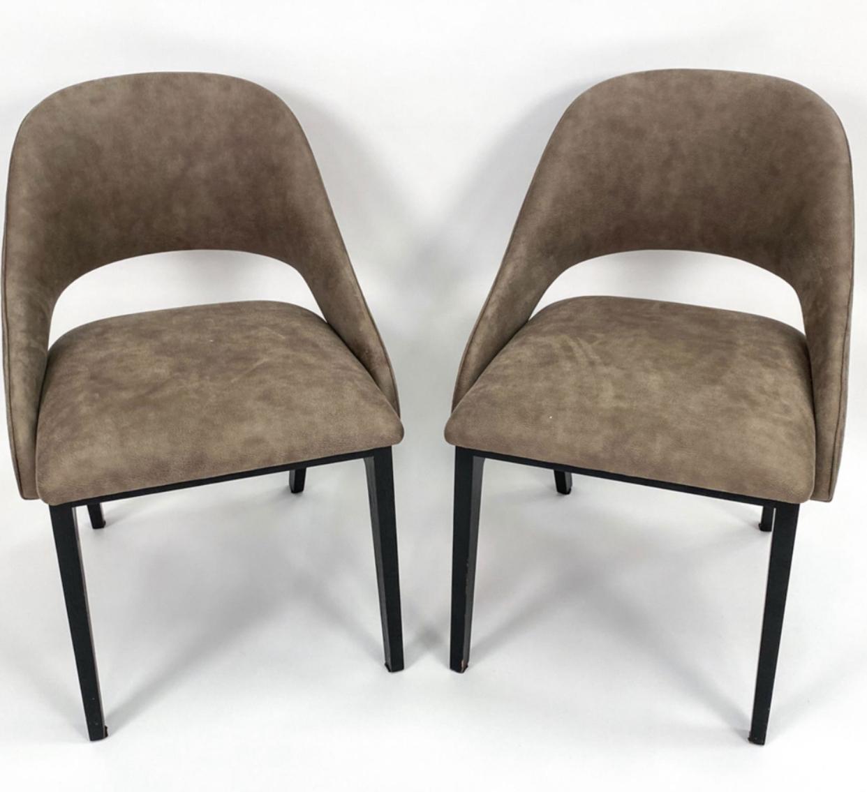 American Set of 8 Post Modern Suede Dining Chairs After Eero Saarinen For Sale