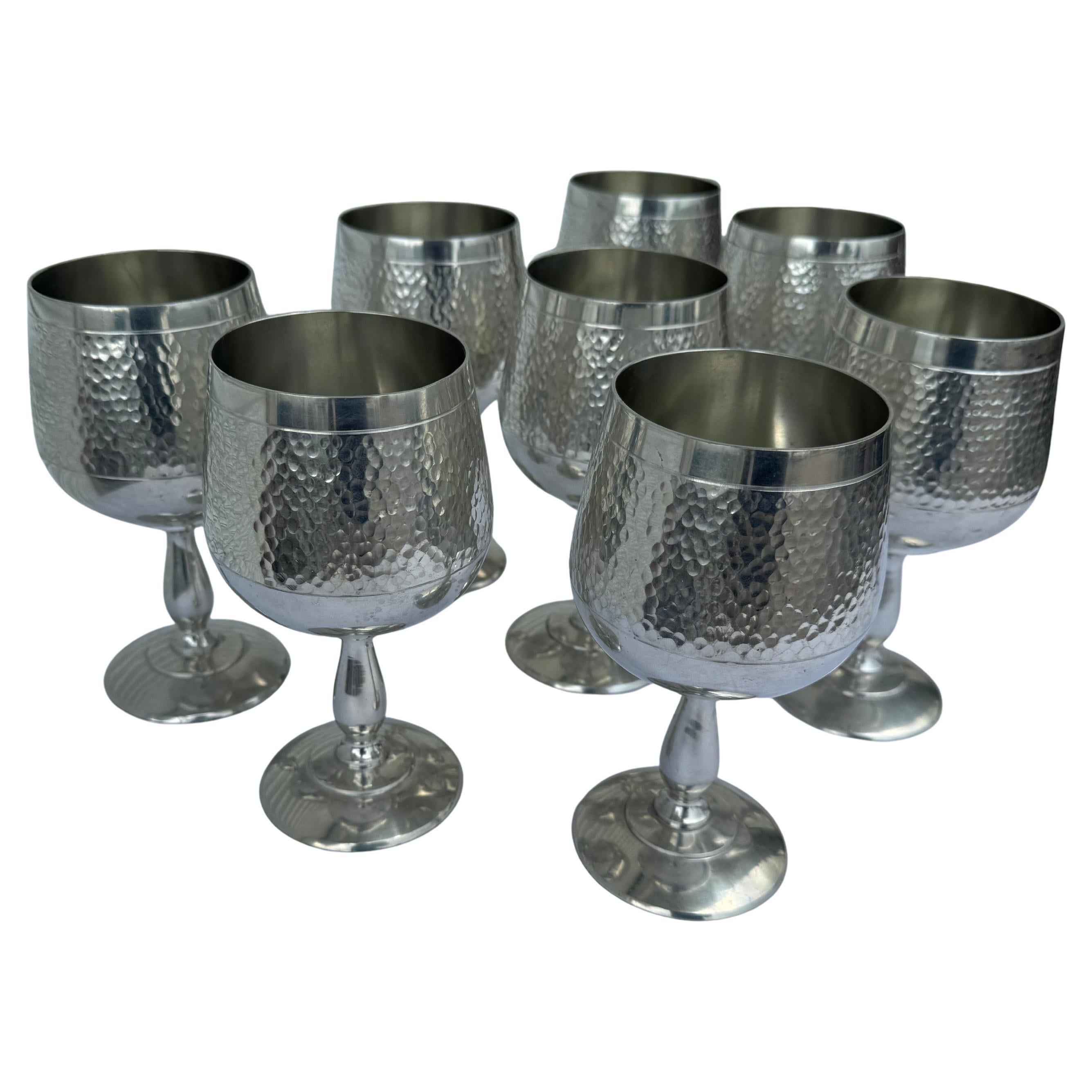 Juego de 8 copas martilladas de estaño Pura en venta