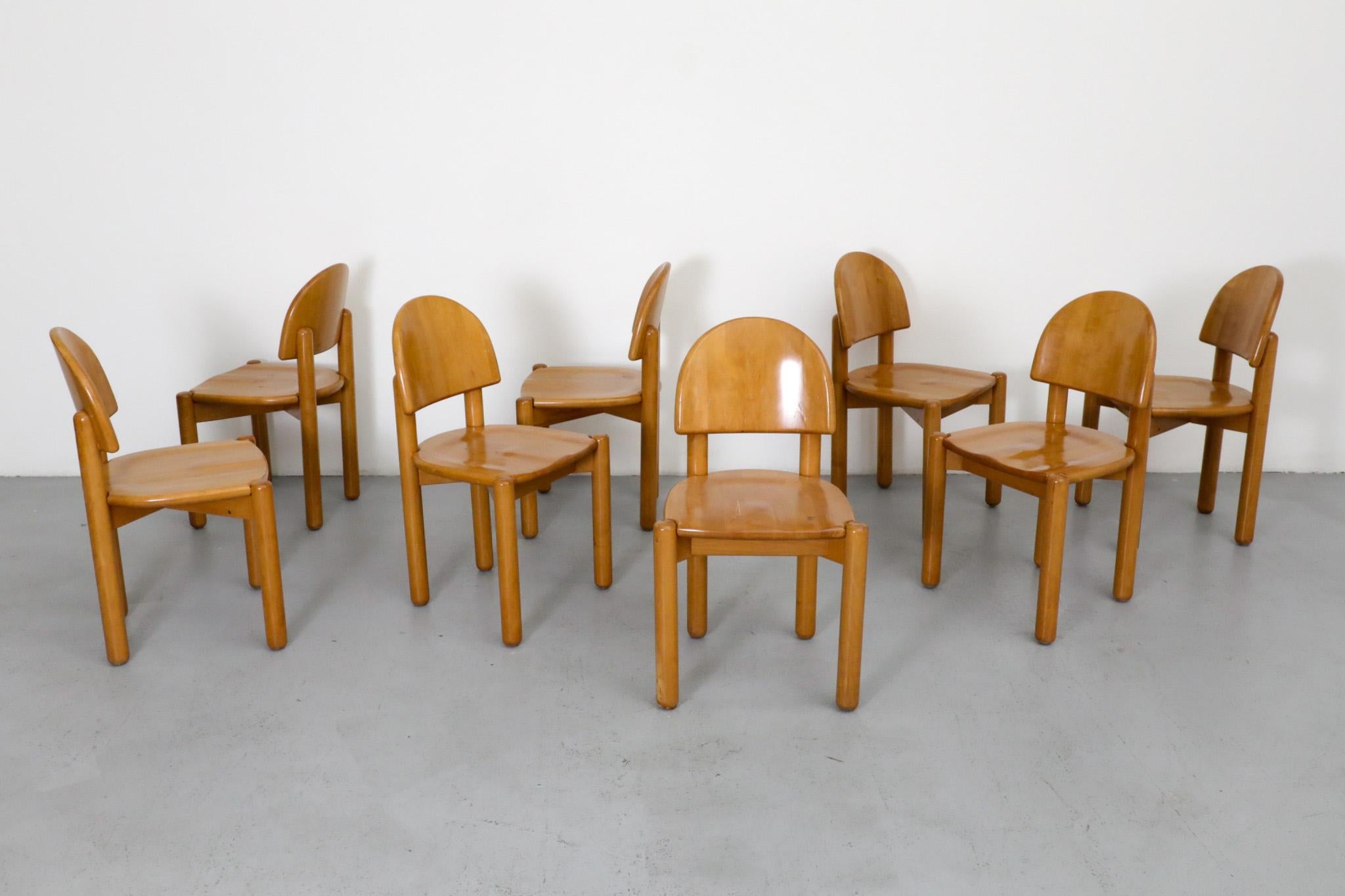 Mid-Century moderno Set di 8 sedie da pranzo in pino Rainer Daumiller con schienale a mezza luna in vendita