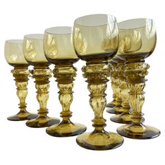 Satz von 8 Römer-Kristallglas-Weinbechern