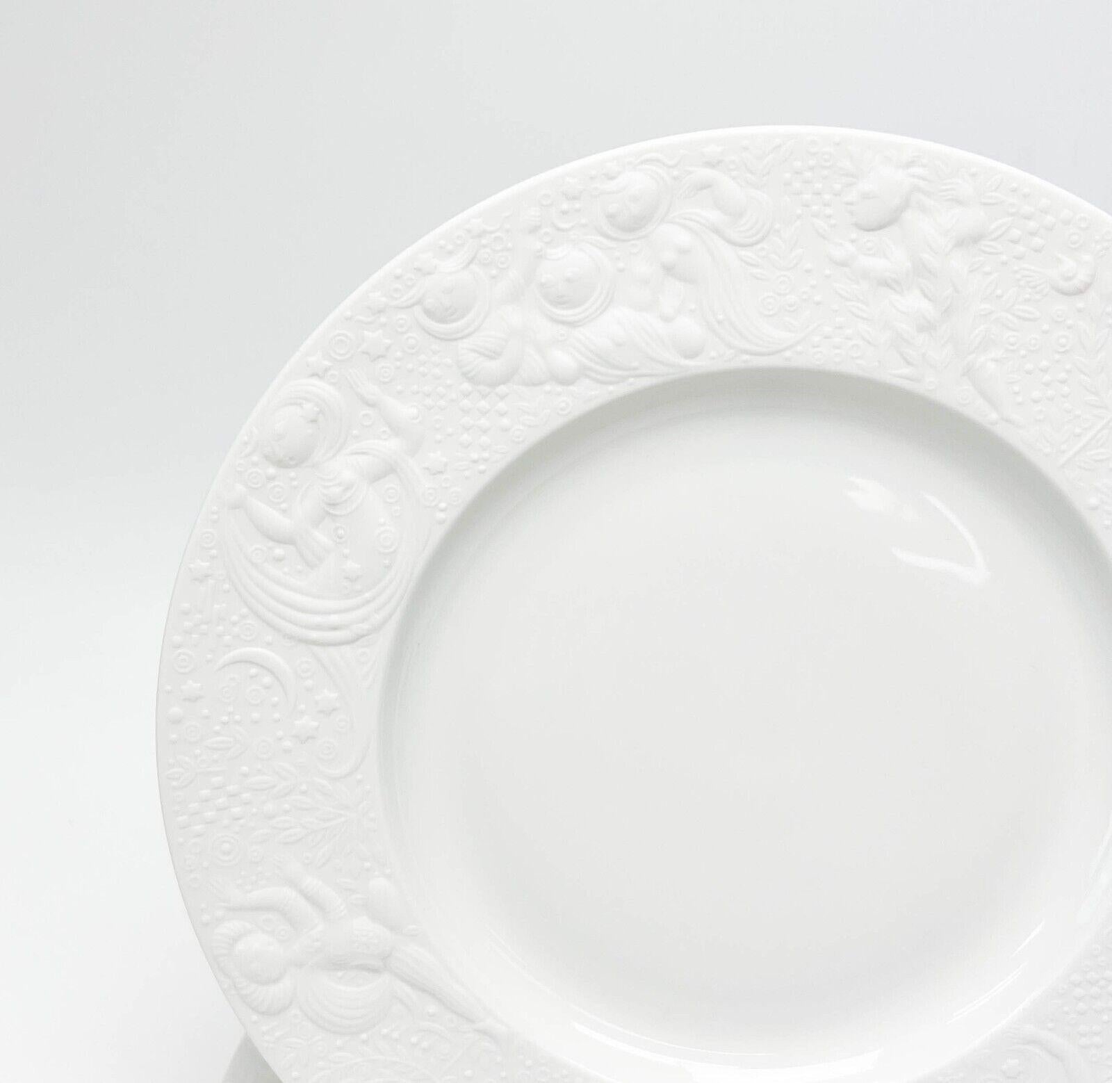 Set of 8 Rosenthal Germany Porcelain Salad Plates in Magic Flute White In Good Condition In Gardena, CA