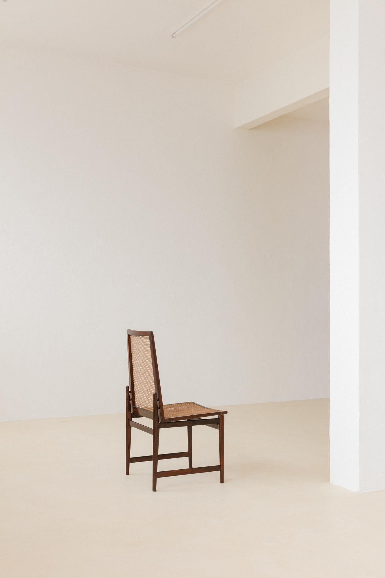 8 Stühle aus Rosenholz und Rohrgeflecht von Móveis Cantù, 1960er Jahre, brasilianische Mitte des Jahrhunderts im Angebot 2