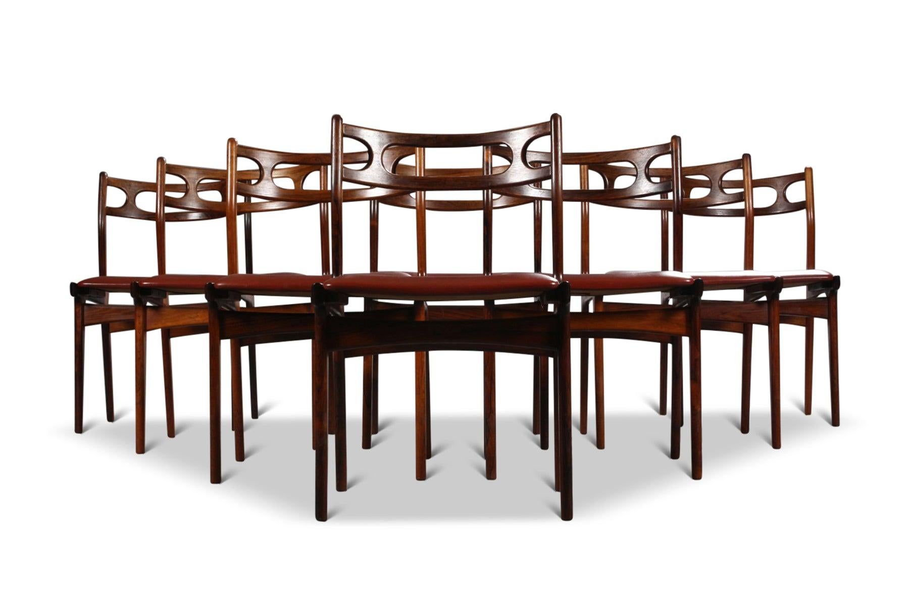 Danish Set of 8 Rosewood Model 138 Dining Chairs by Johannes Andersen