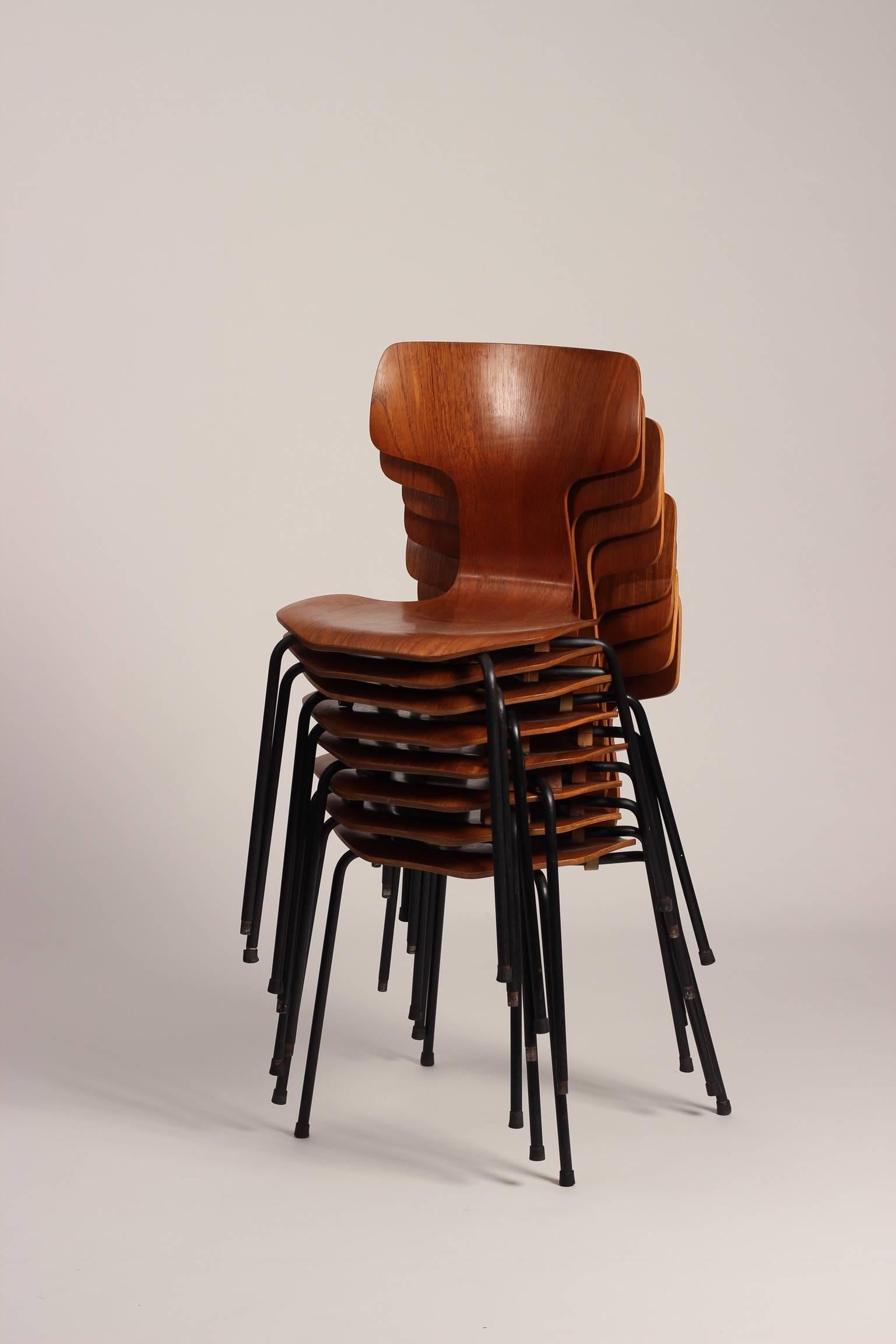 Mid-Century Modern Mid Century Modern Set of 8 Model 3103 T-Chairs Designed by Arne Jacobsen