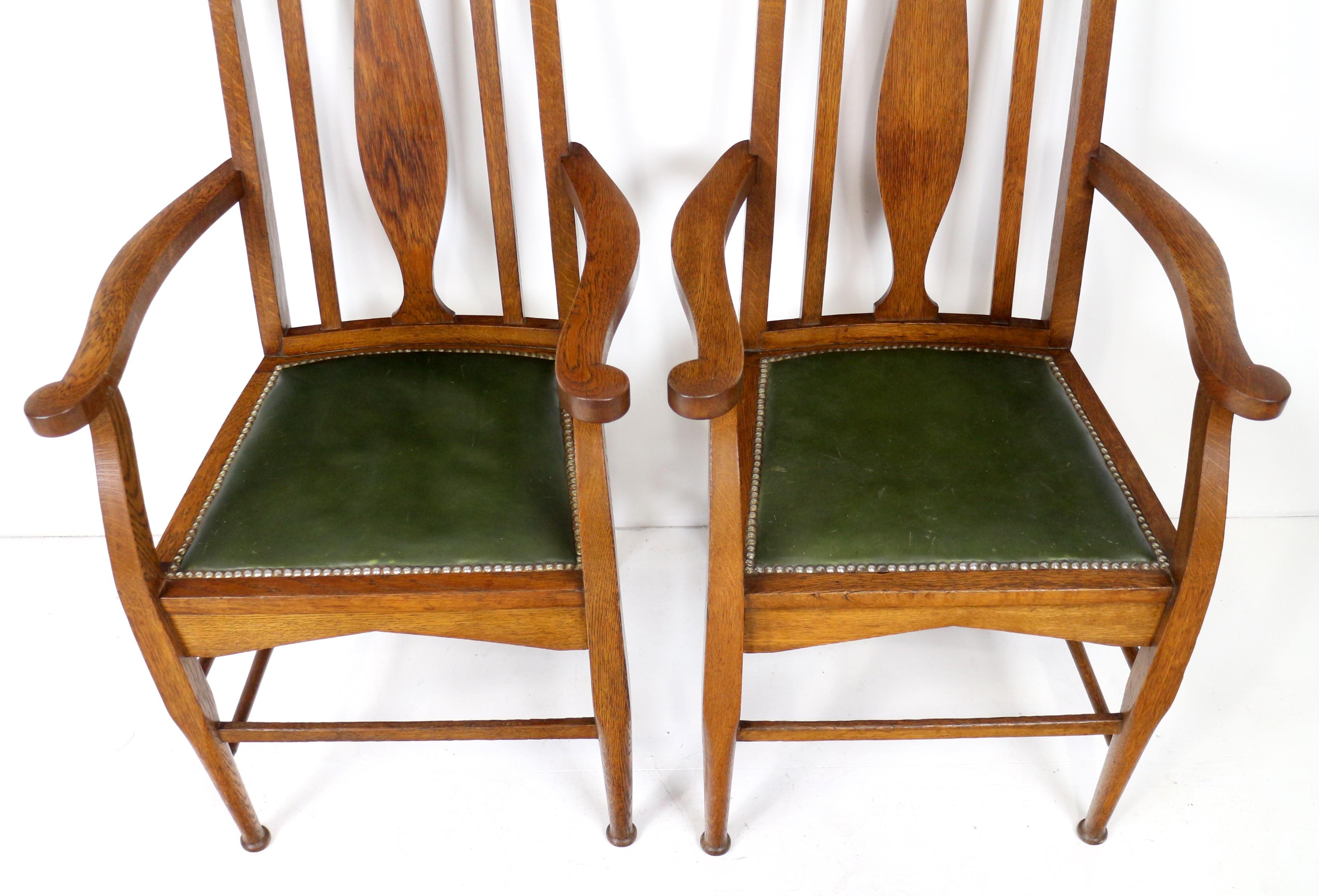 Set di 8 sedie da pranzo scozzesi Arts & Crafts in Oak Oak Attrib. E.A. Taylor in vendita 3