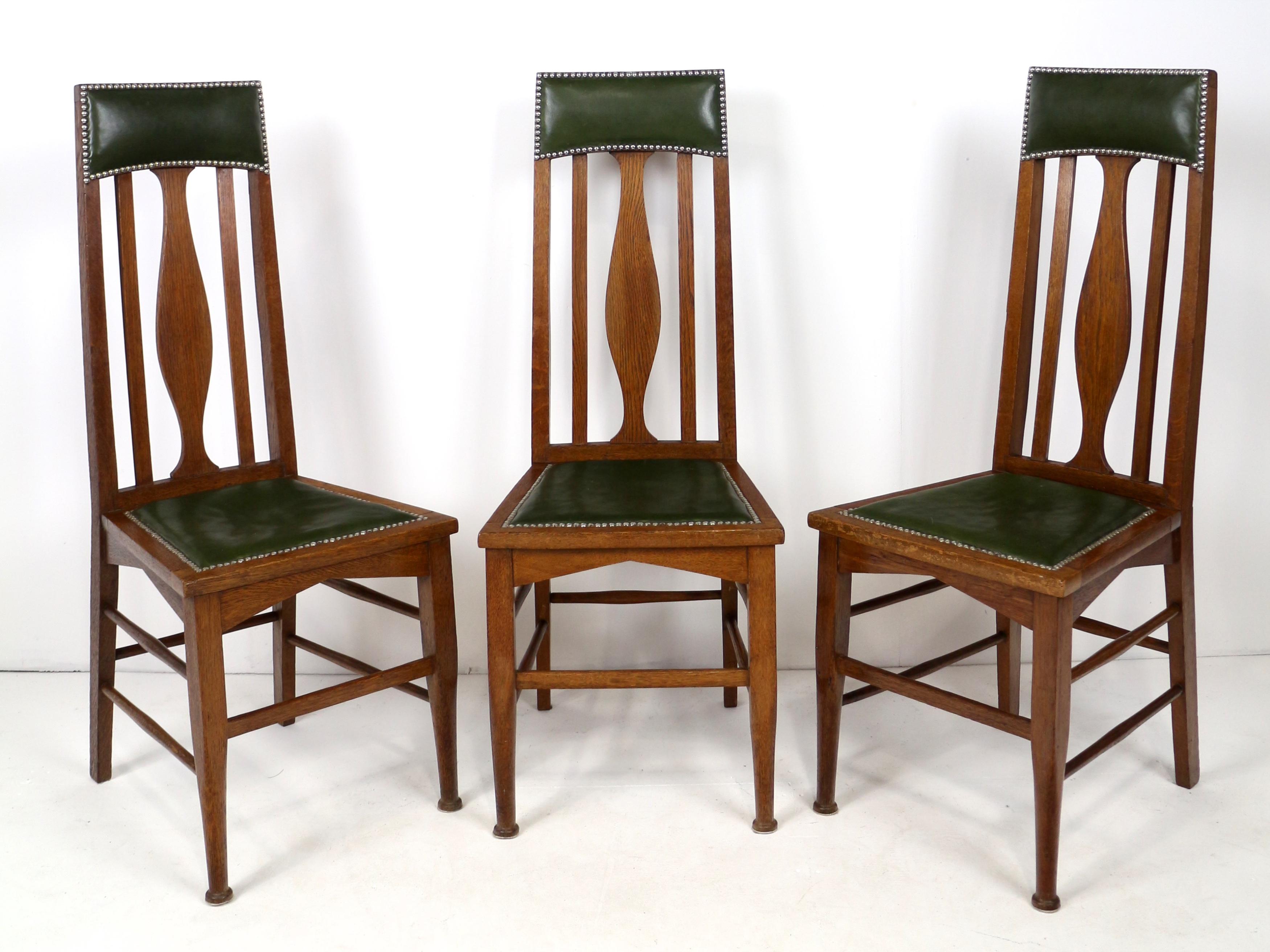 Set di 8 sedie da pranzo scozzesi Arts & Crafts in Oak Oak Attrib. E.A. Taylor In condizioni buone in vendita a Glasgow, GB