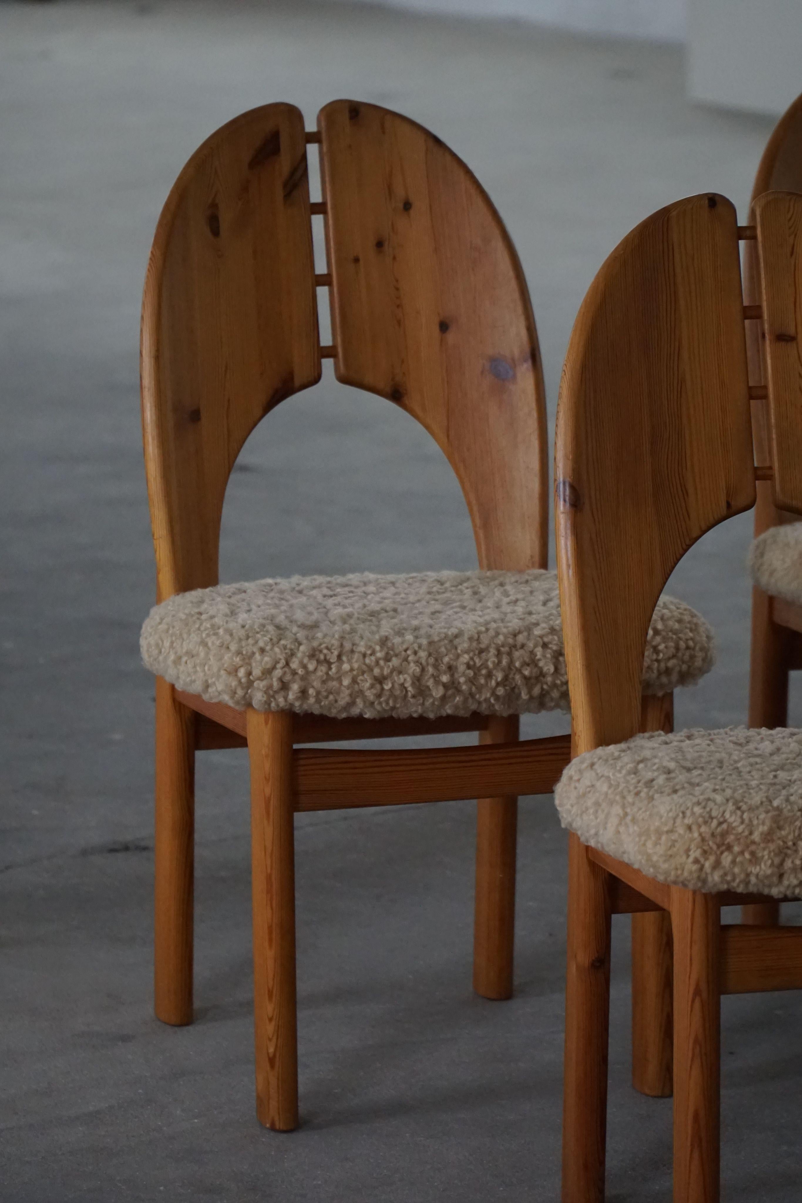 Set of 8 Sculptural Danish Modern Brutalist Chairs in Pine & Lambswool, 1970s For Sale 4