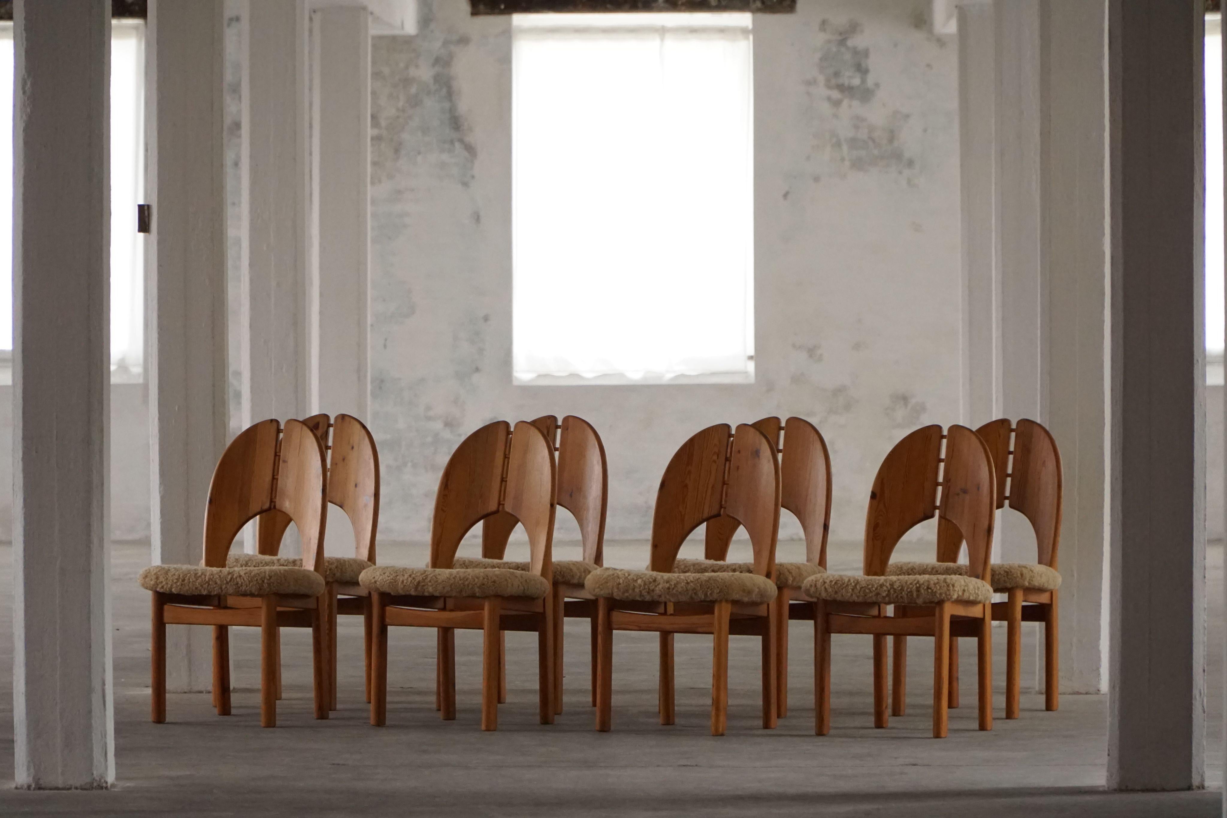 Set of 8 Sculptural Danish Modern Brutalist Chairs in Pine & Lambswool, 1970s For Sale 12