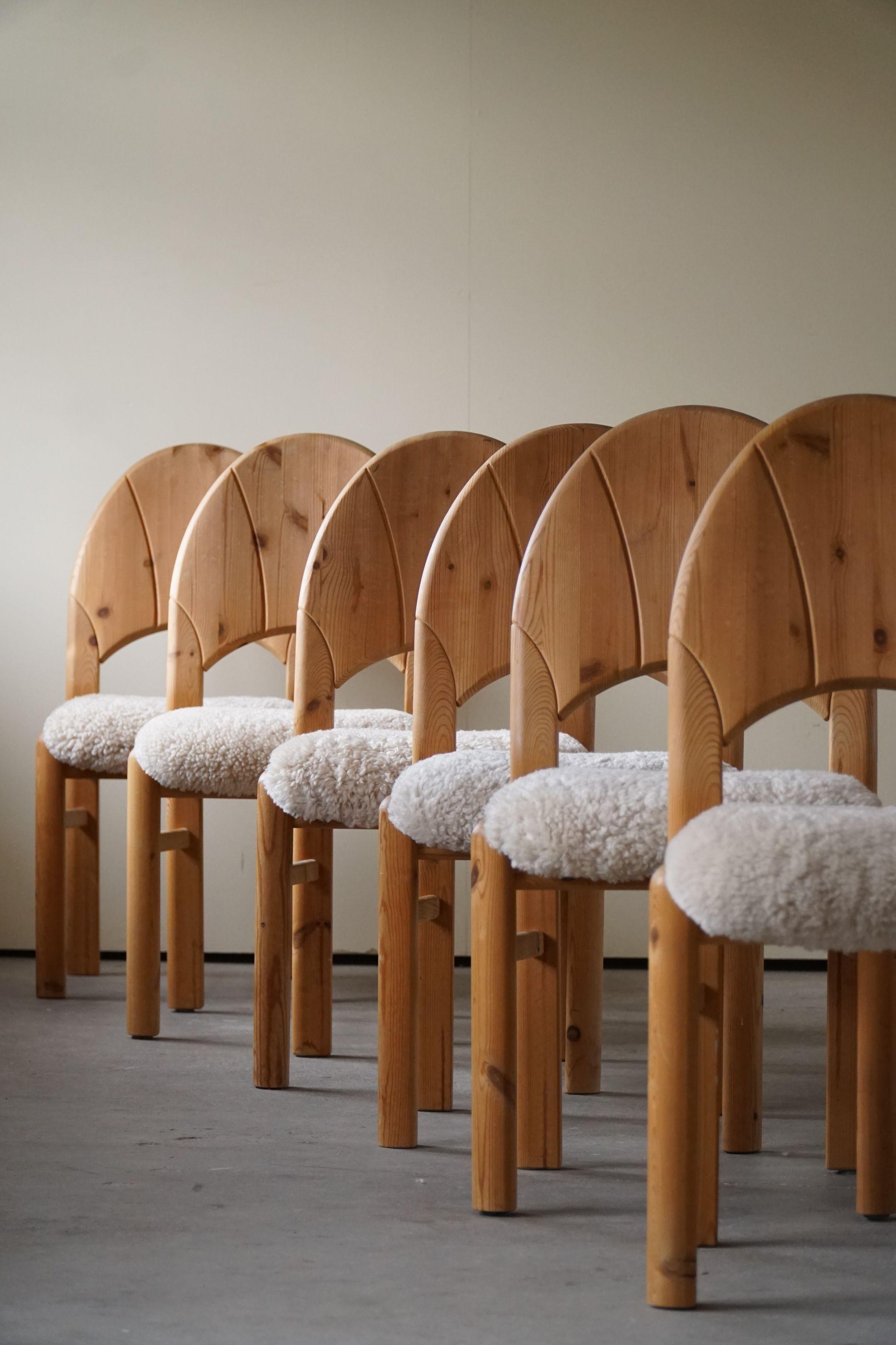 Set of 8 Sculptural Danish Modern Brutalist Chairs in Pine & Lambswool, 1970s In Good Condition In Odense, DK