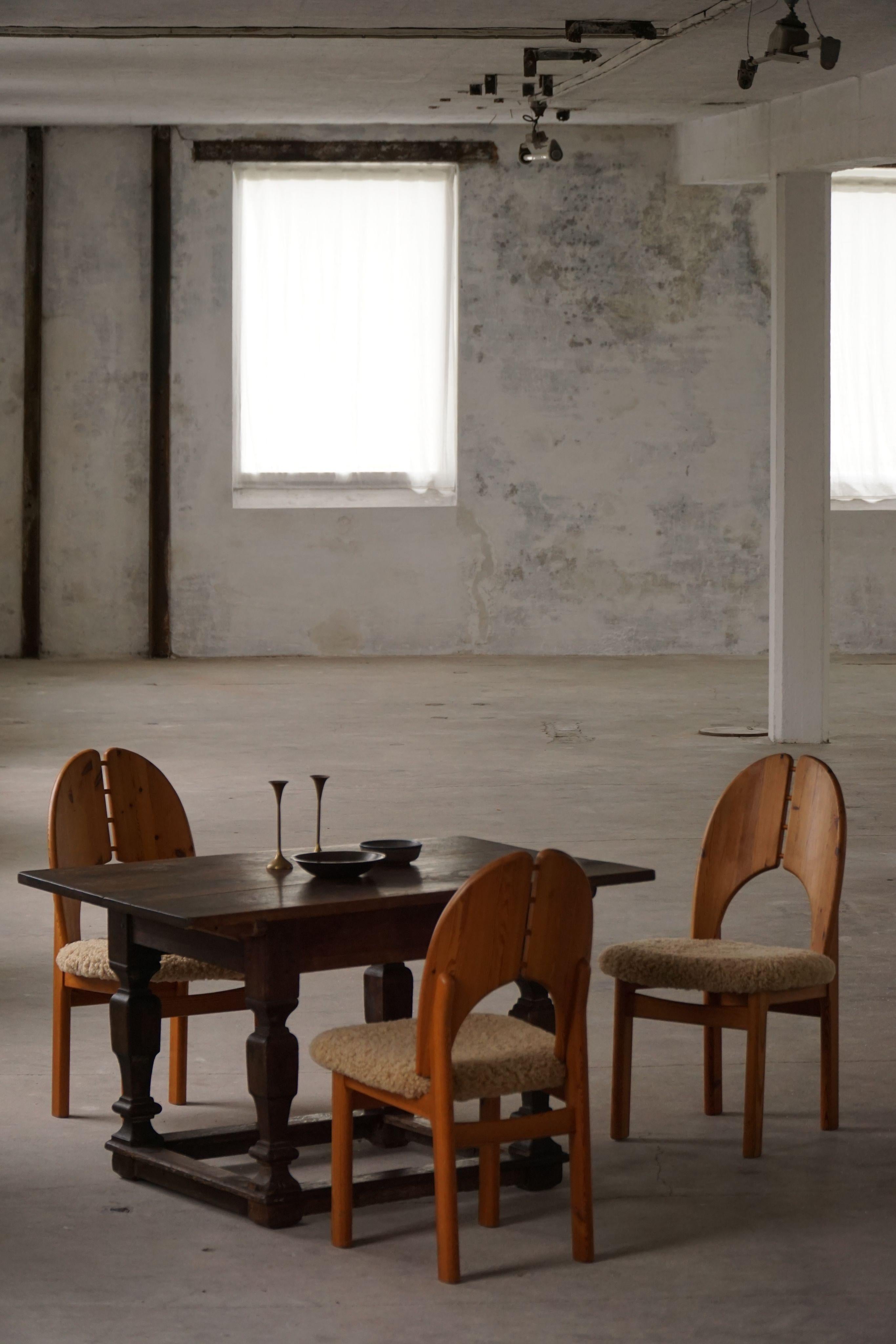 Set of 8 Sculptural Danish Modern Brutalist Chairs in Pine & Lambswool, 1970s For Sale 1
